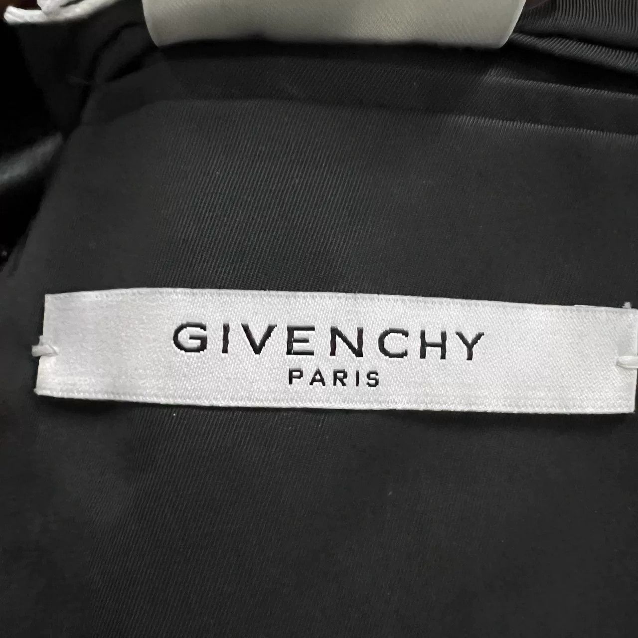 Givenchy Givenchy Black Single-Breasted Suit Jacket Size US L / EU 52-54 / 3 - 2 Thumbnail