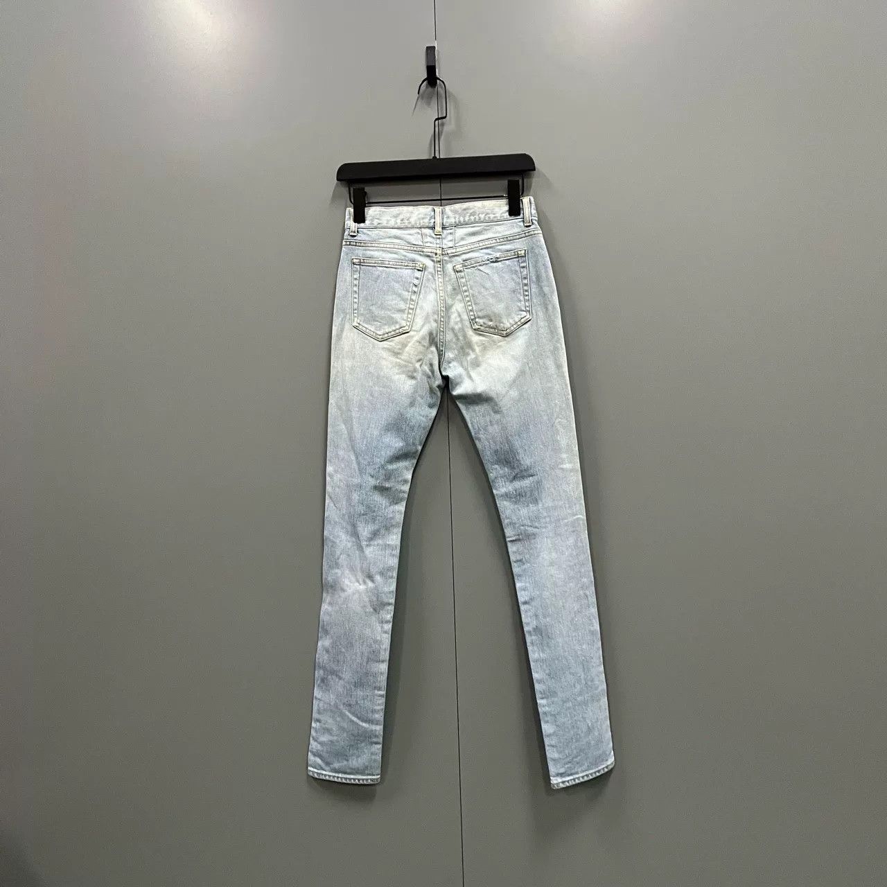 Saint Laurent Paris Saint Laurent Water-Washed Destroyed Jeans Size 25" / US 0 / IT 36 - 2 Thumbnail