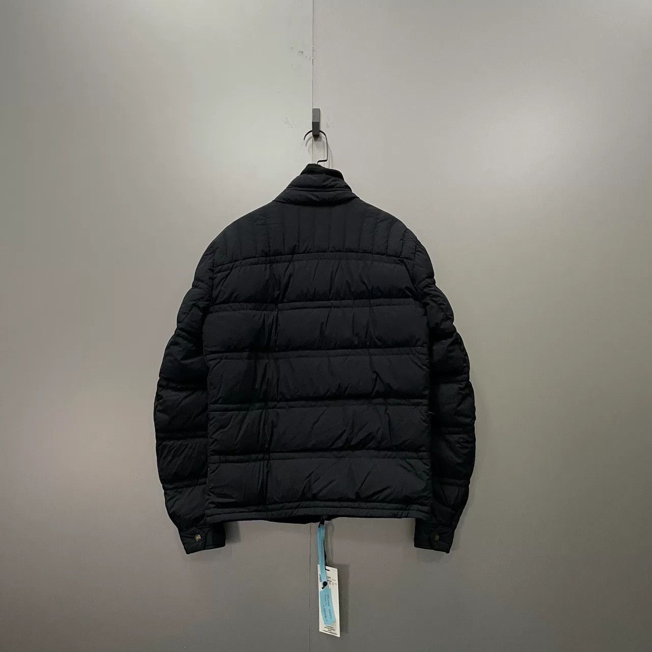 Moncler black color block down jacket size 1 Size US M / EU 48-50 / 2 - 3 Thumbnail
