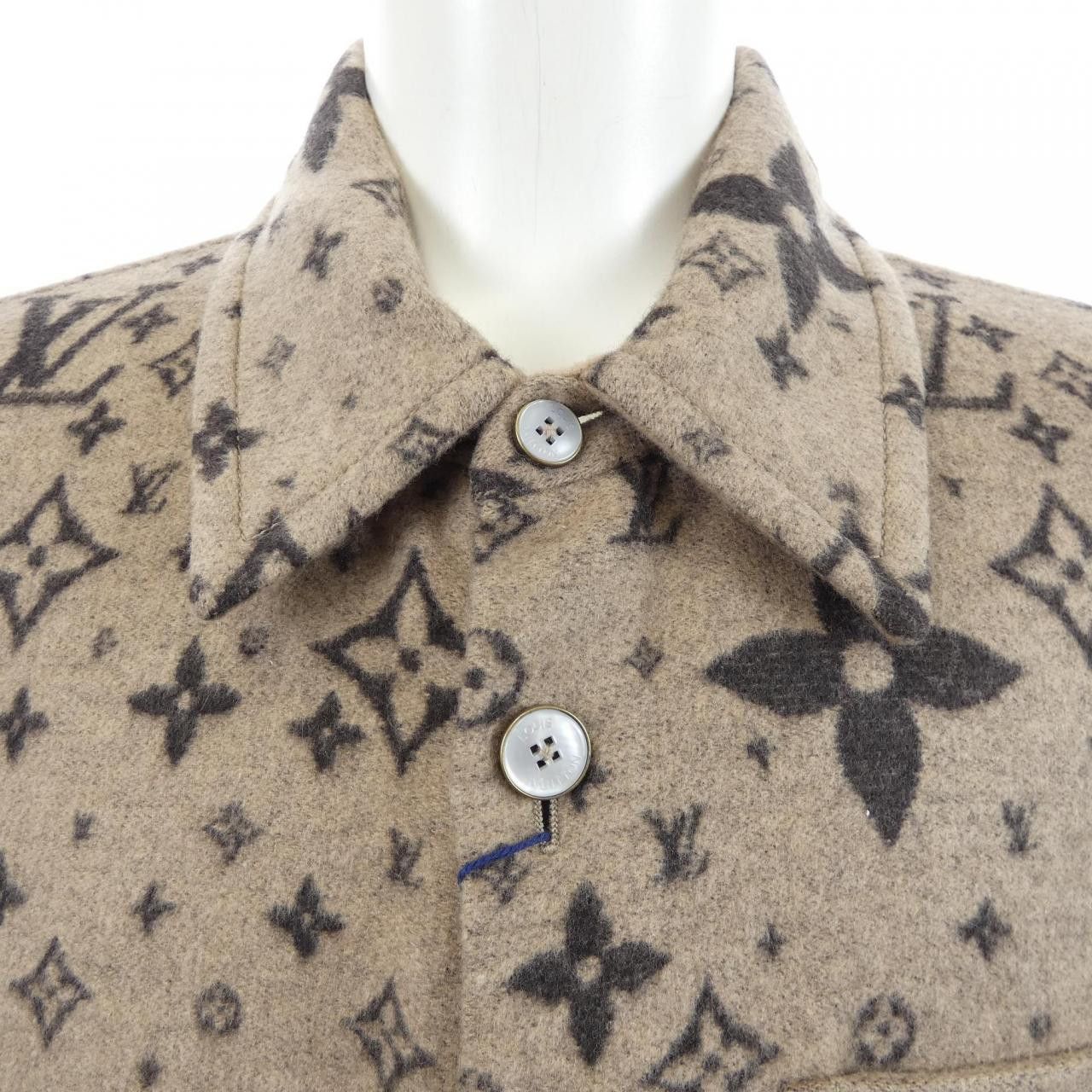 Louis Vuitton Louis Vuitton Louis Vuitton Cashmere Blend Jacket Others Outerwear HSB39WFRW DUTY FREE for USA Size ONE SIZE - 5 Thumbnail