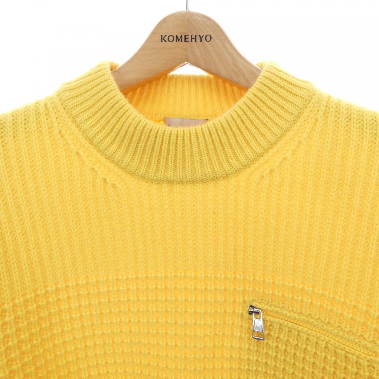 Moncler Moncler Moncler Knit Others Tops J20919C00007 M4281 DUTY FREE for USA Size ONE SIZE - 5 Thumbnail