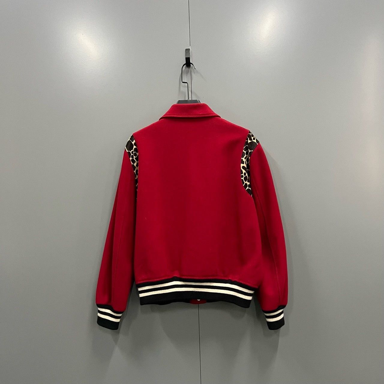 Saint Laurent Paris Saint Laurent Red Leopard Print Baseball Jacket Size US L / EU 52-54 / 3 - 3 Thumbnail