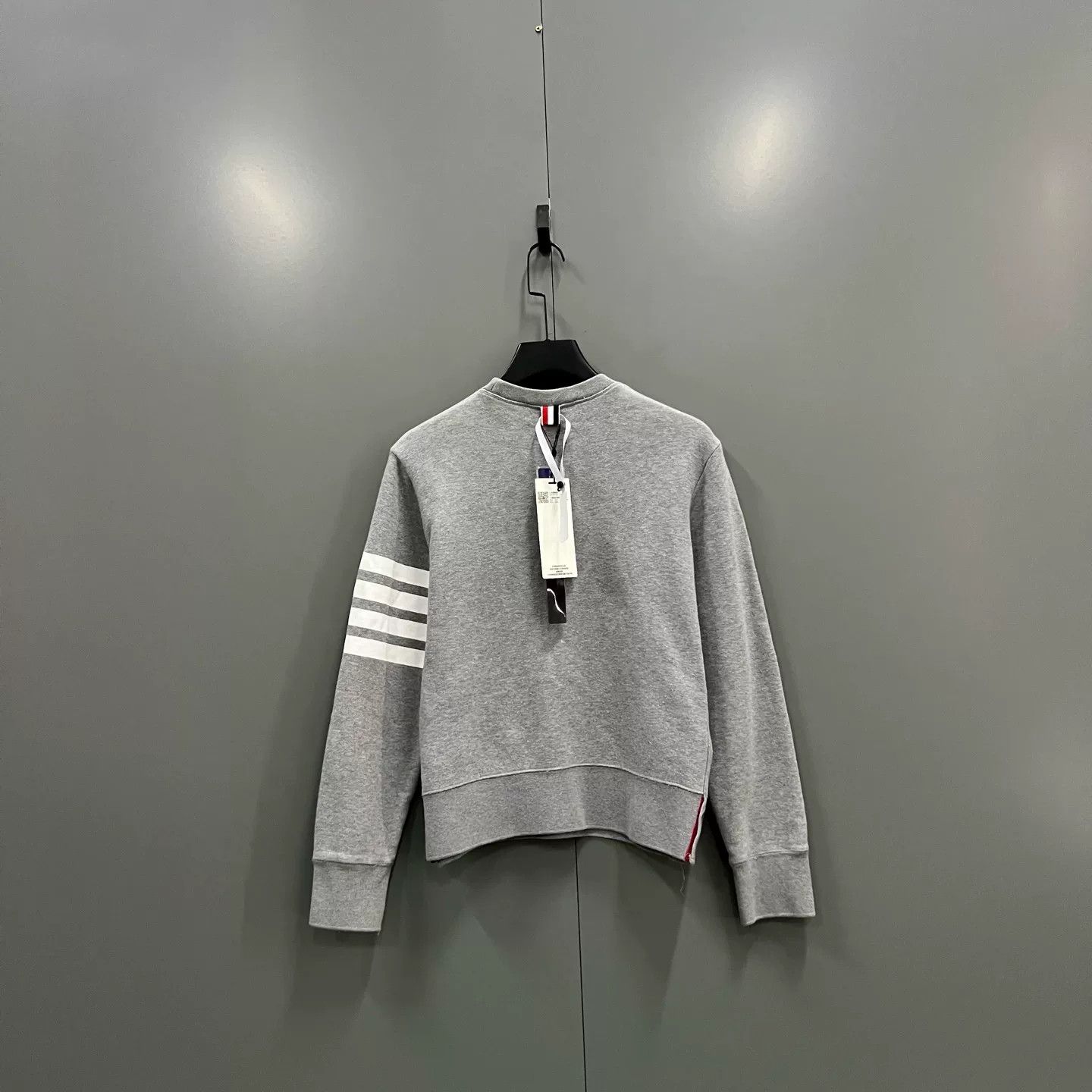 Thom Browne thom browne gray striped sweatshirt Size US M / EU 48-50 / 2 - 3 Thumbnail