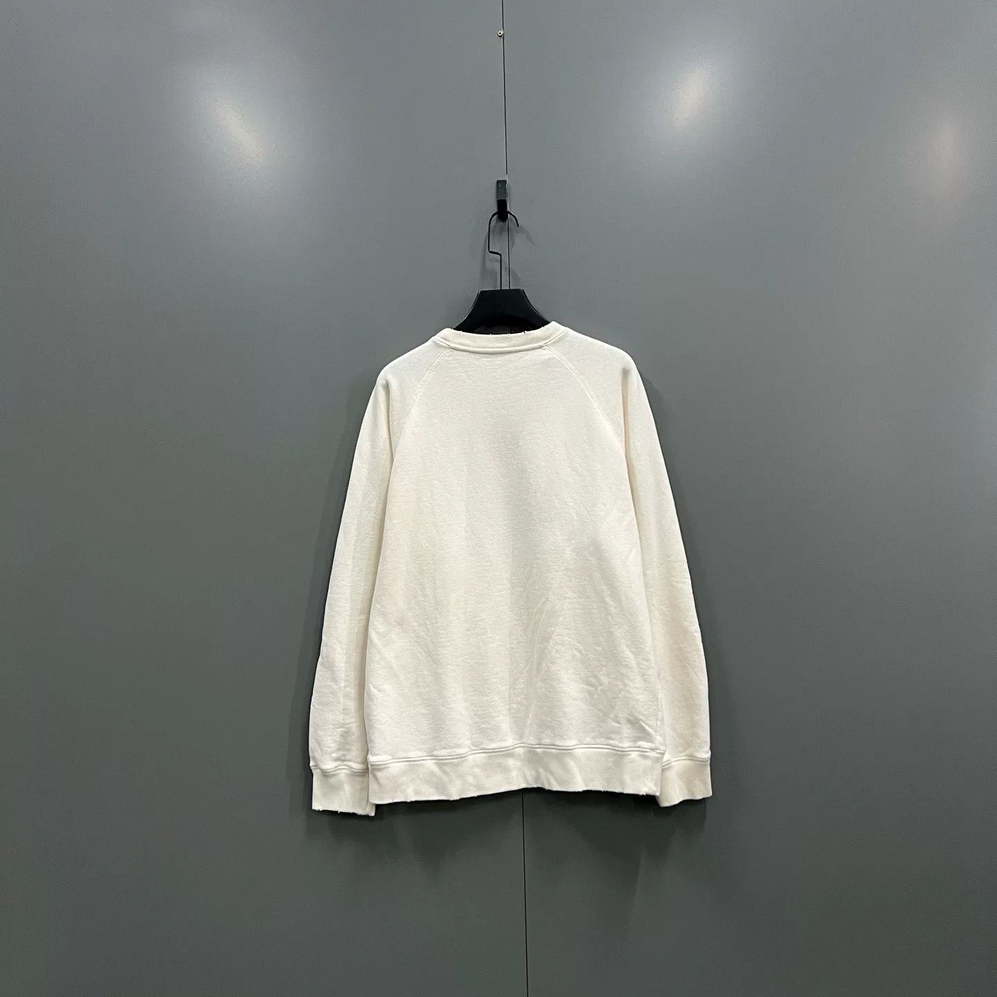 Dior dior logo embroidered sweatshirt in beige Size US XL / EU 56 / 4 - 3 Thumbnail