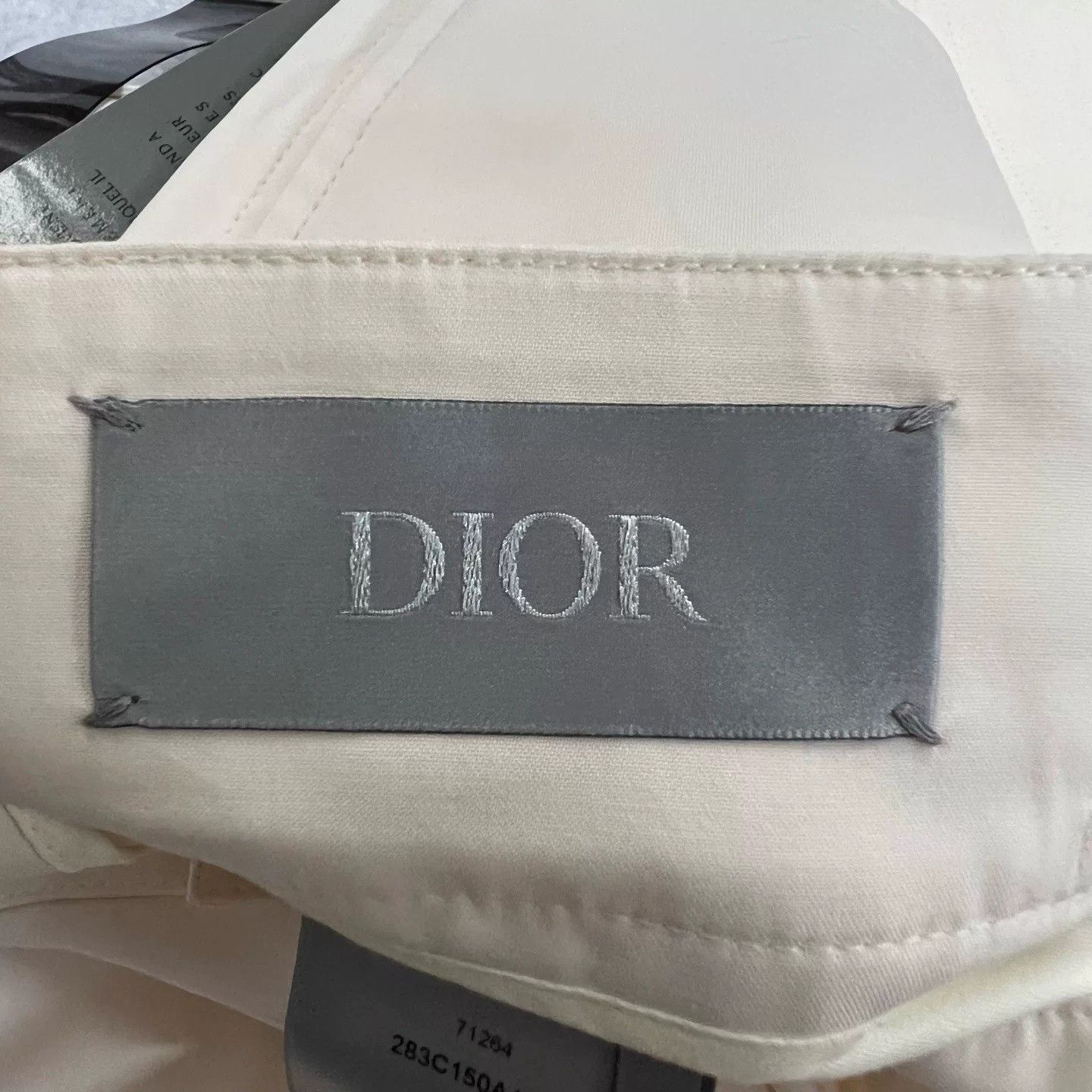 Dior dior beige cargo shorts with buckle detail Size US 44 / EU 60 - 3 Thumbnail