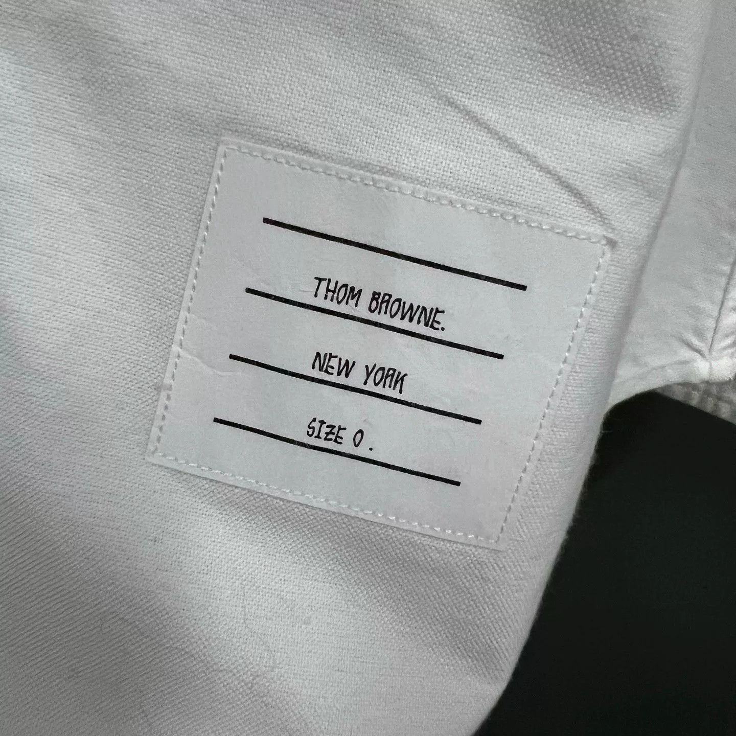 Thom Browne thom browne white pocket fishtail shirt Size US XXS / EU 40 - 2 Thumbnail