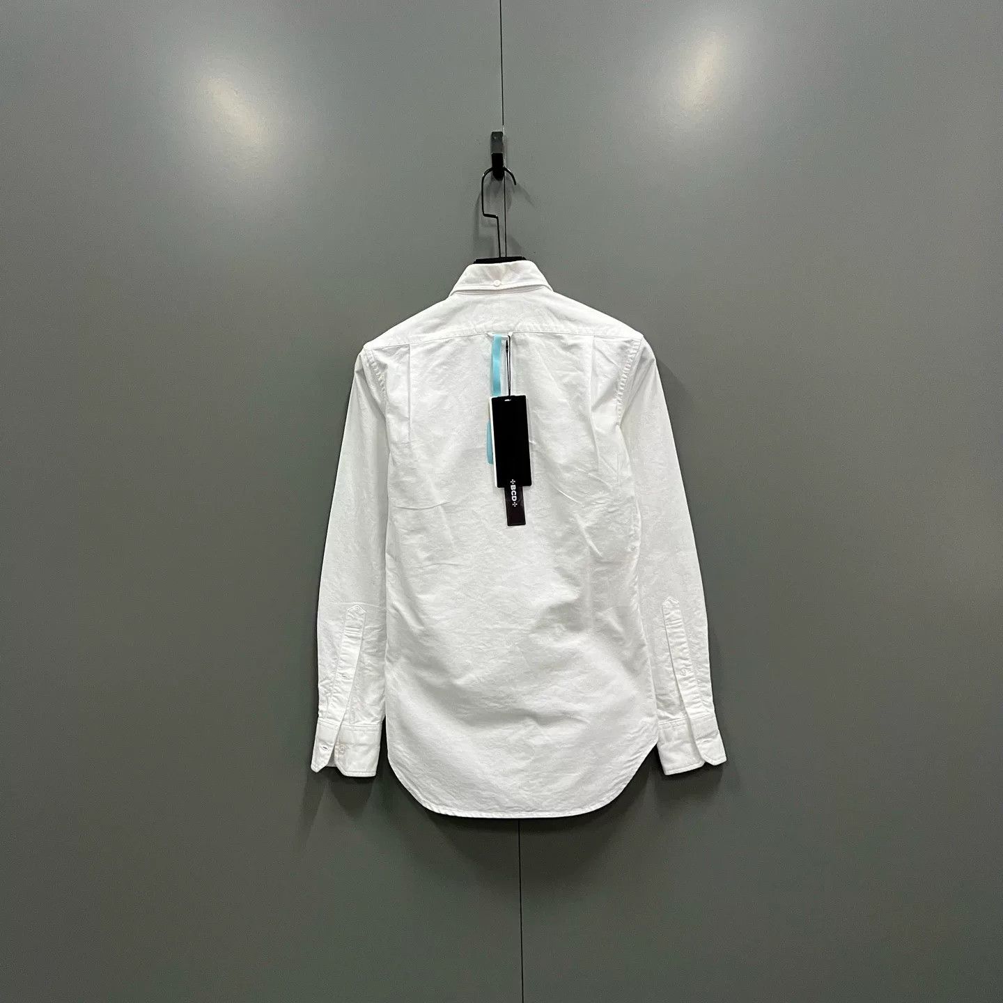 Thom Browne thom browne white pocket fishtail shirt Size US XXS / EU 40 - 4 Thumbnail
