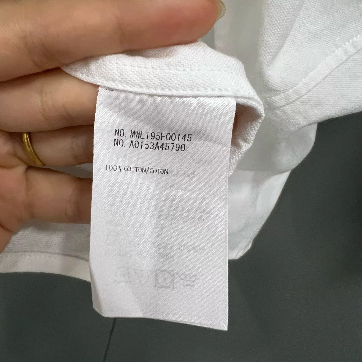 Thom Browne thom browne white pocket fishtail shirt Size US XXS / EU 40 - 5 Thumbnail