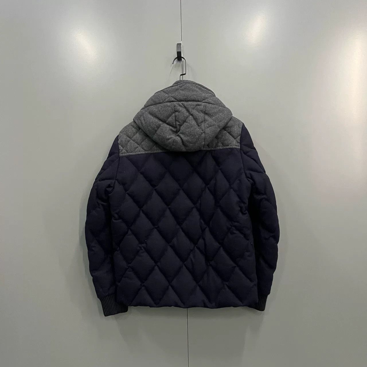 Moncler Moncler Color-Block Quilted Down Jacket Size US M / EU 48-50 / 2 - 3 Thumbnail