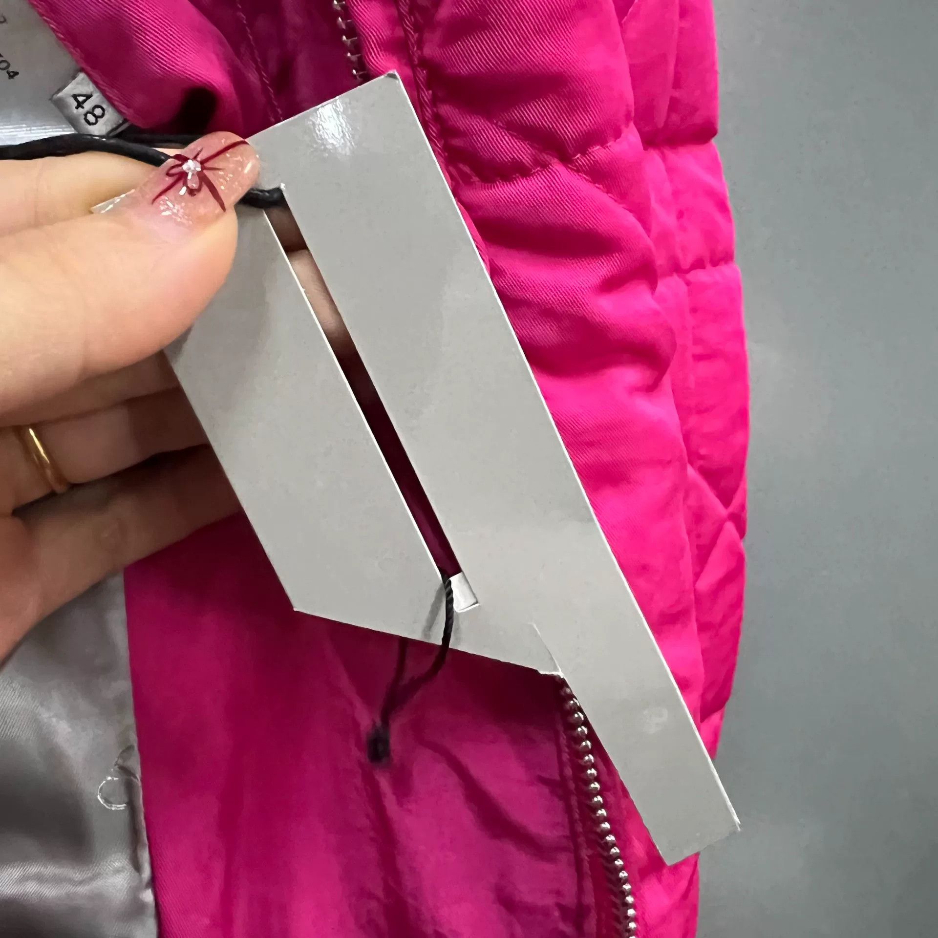 Dior pink zipped puffer jacket by dior Size L / US 10 / IT 46 - 5 Thumbnail