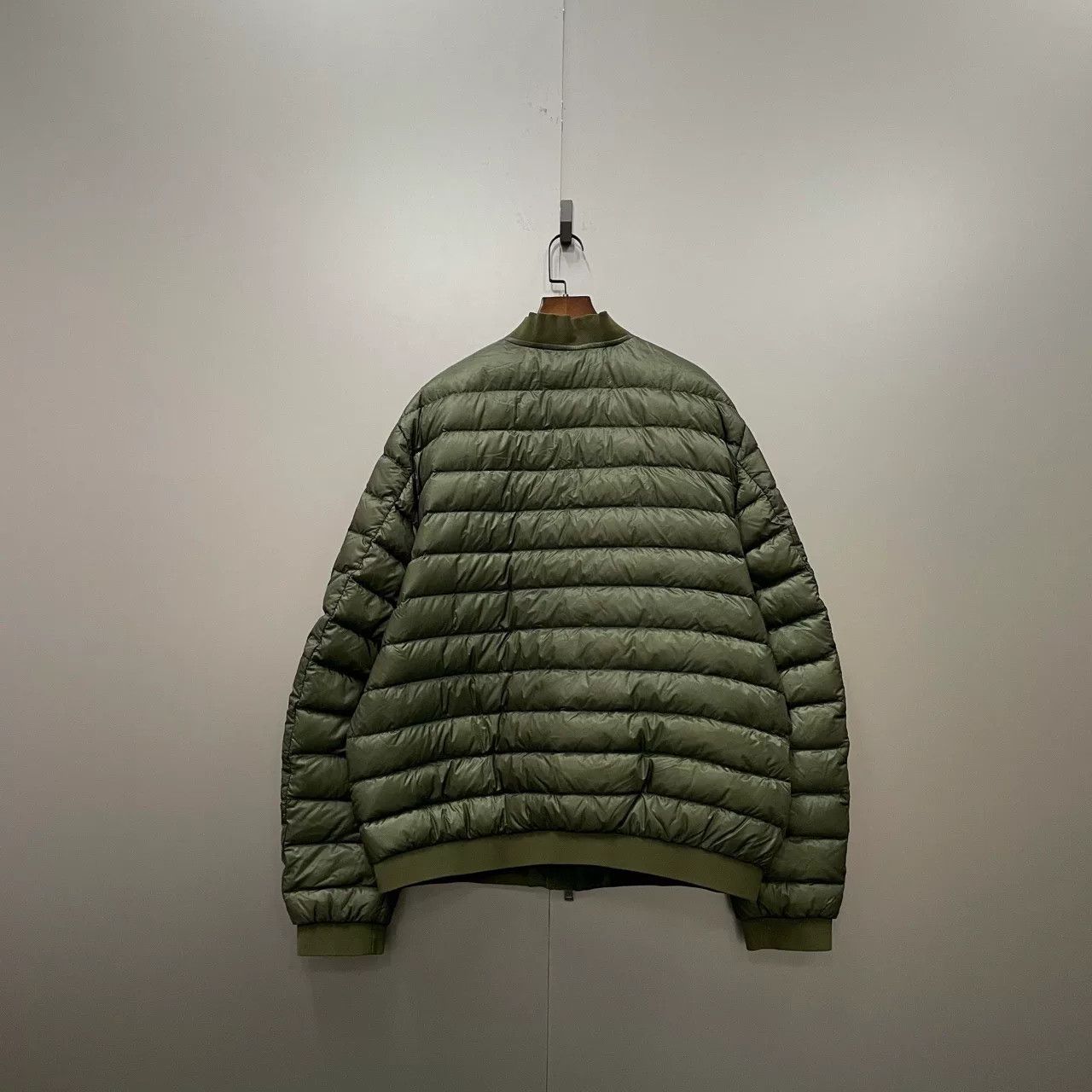 Moncler moncler green down jacket size 6 Size US L / EU 52-54 / 3 - 2 Thumbnail
