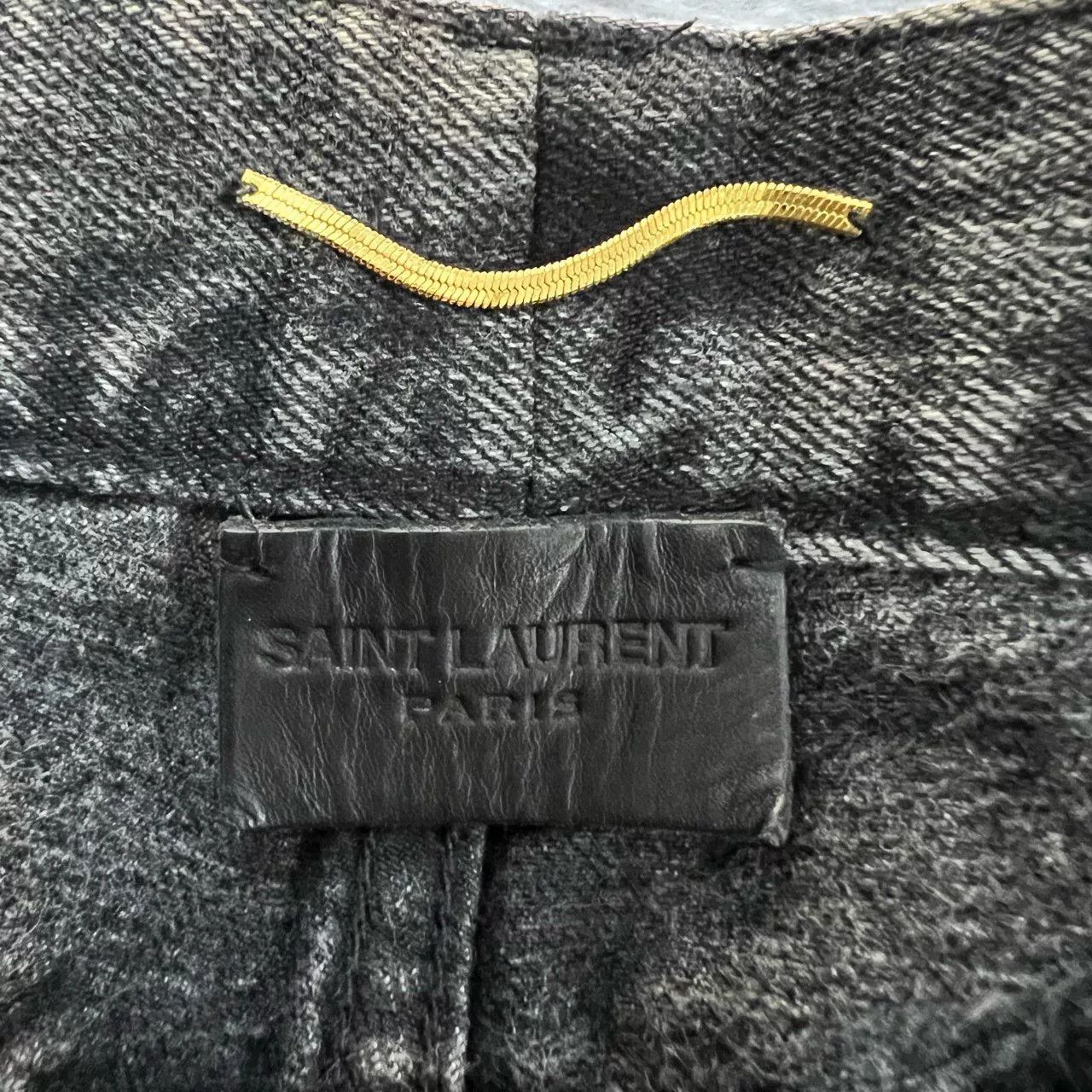 Saint Laurent Paris saint laurent washed denim shorts size 26 Size 26" / US 2 / IT 38 - 3 Thumbnail
