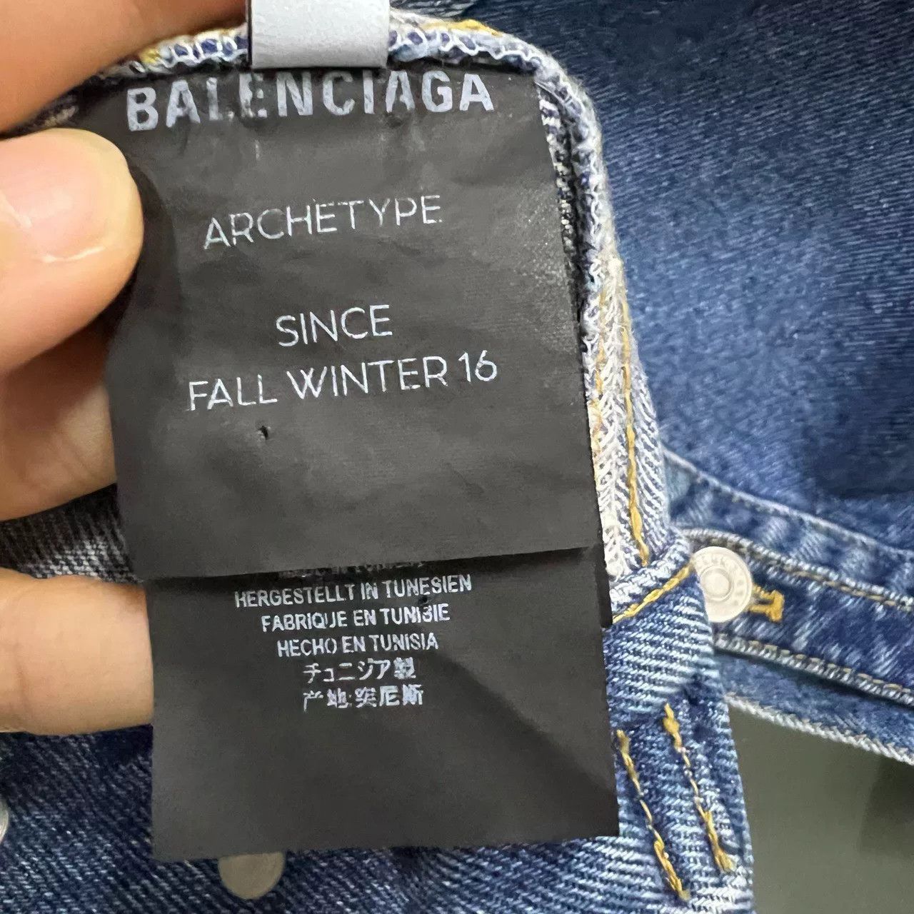 Balenciaga balenciaga irregular blue denim jacket Size US S / EU 44-46 / 1 - 4 Thumbnail