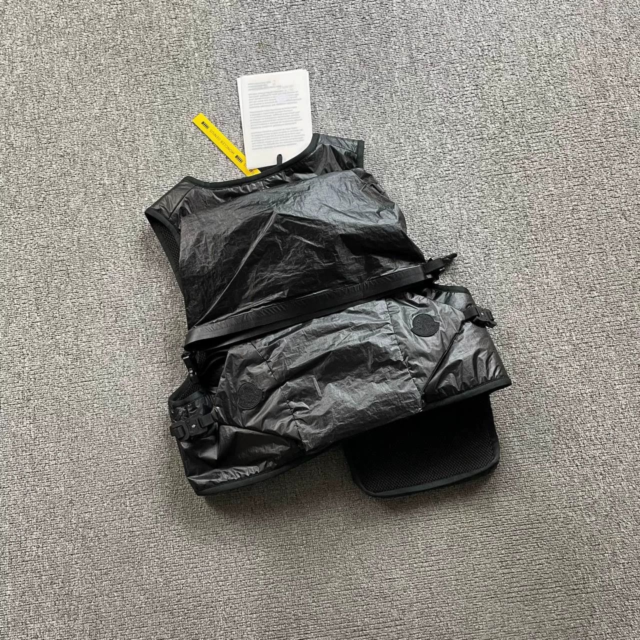 1017 ALYX 9SM moncler x alyx black tactical vest Size US M / EU 48-50 / 2 - 2 Thumbnail