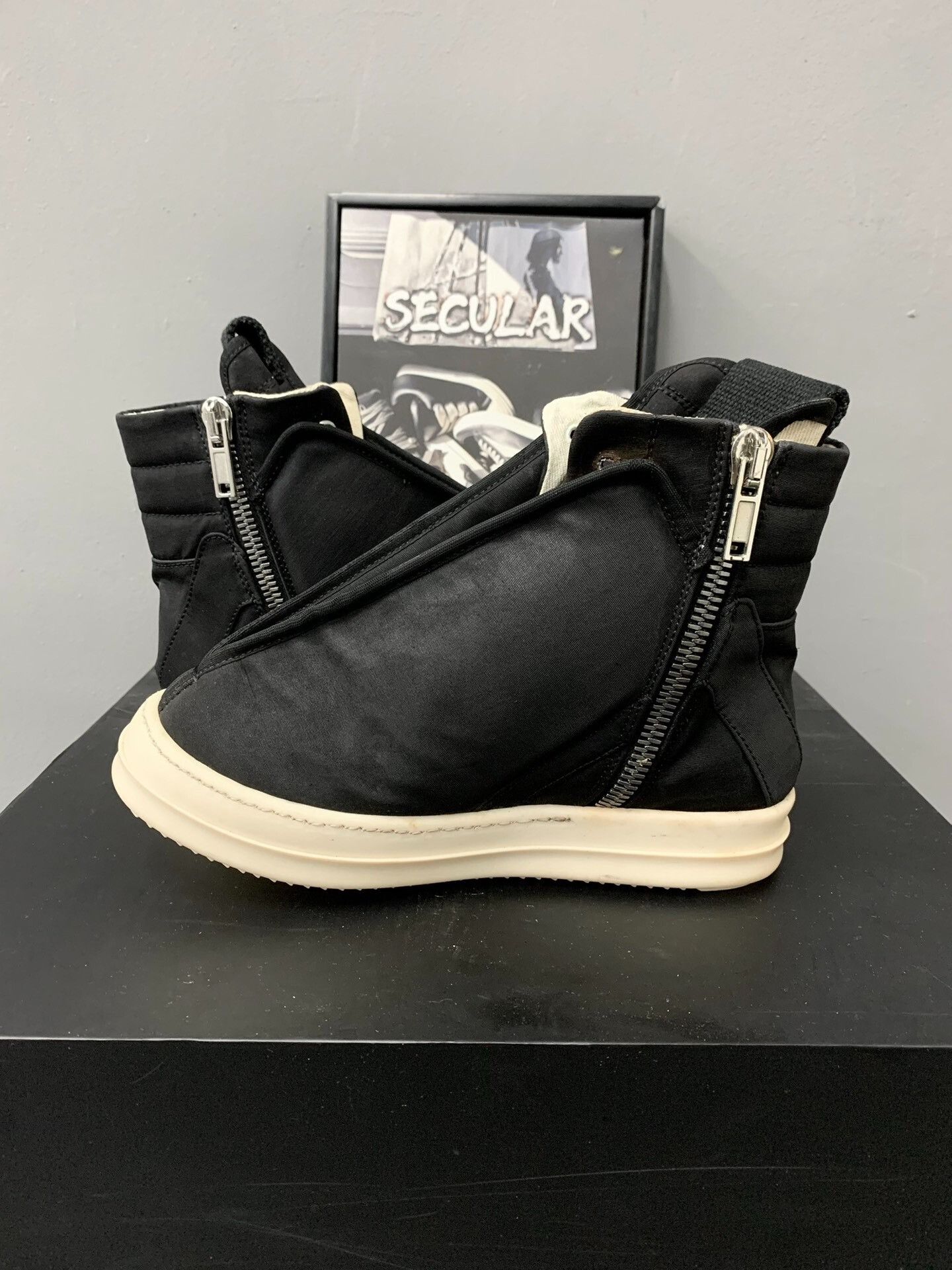 Rick Owens rick owens high-top black and white boots Size US 6 / EU 39 - 5 Thumbnail
