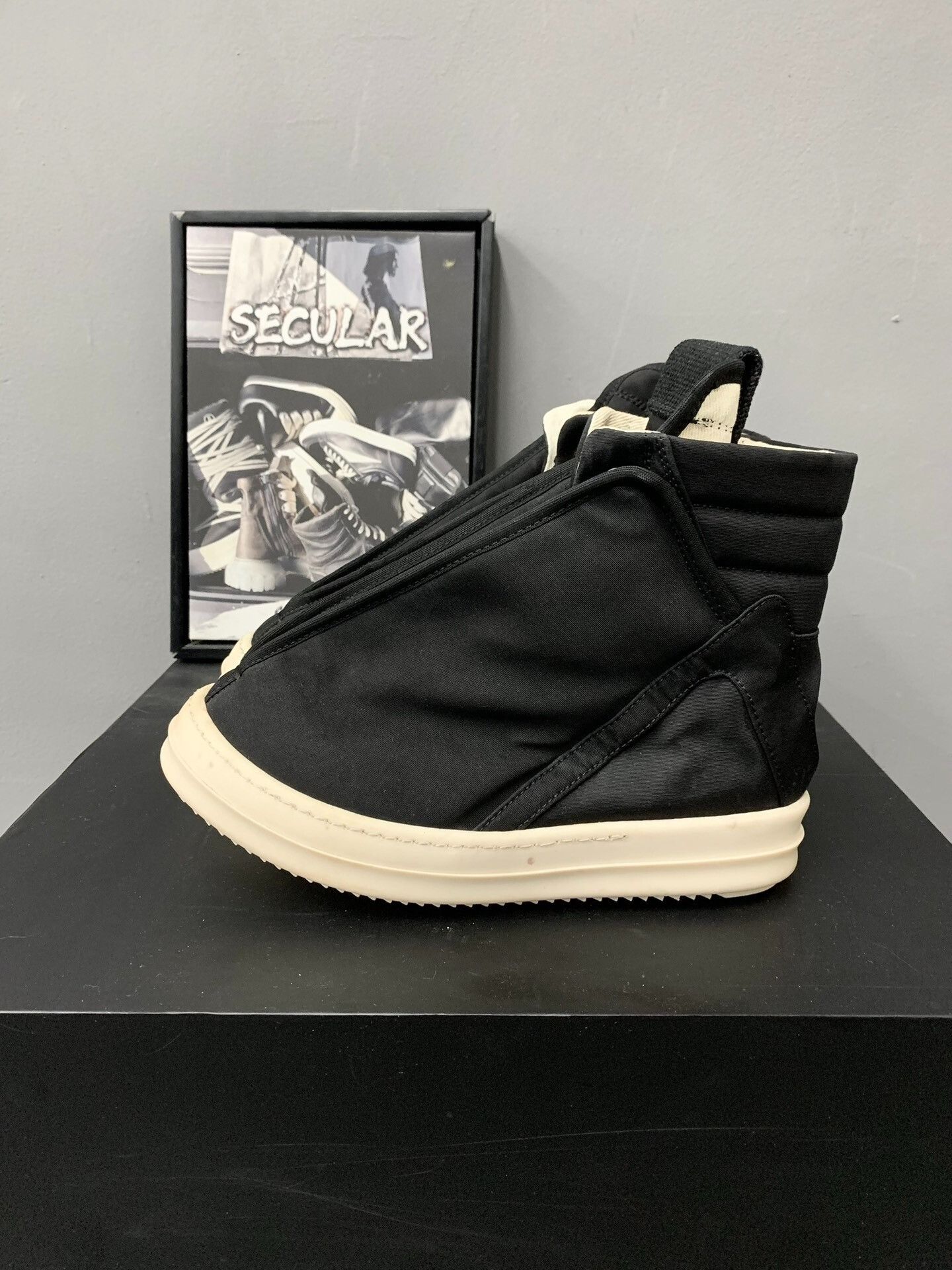 Rick Owens rick owens high-top black and white boots Size US 6 / EU 39 - 2 Thumbnail