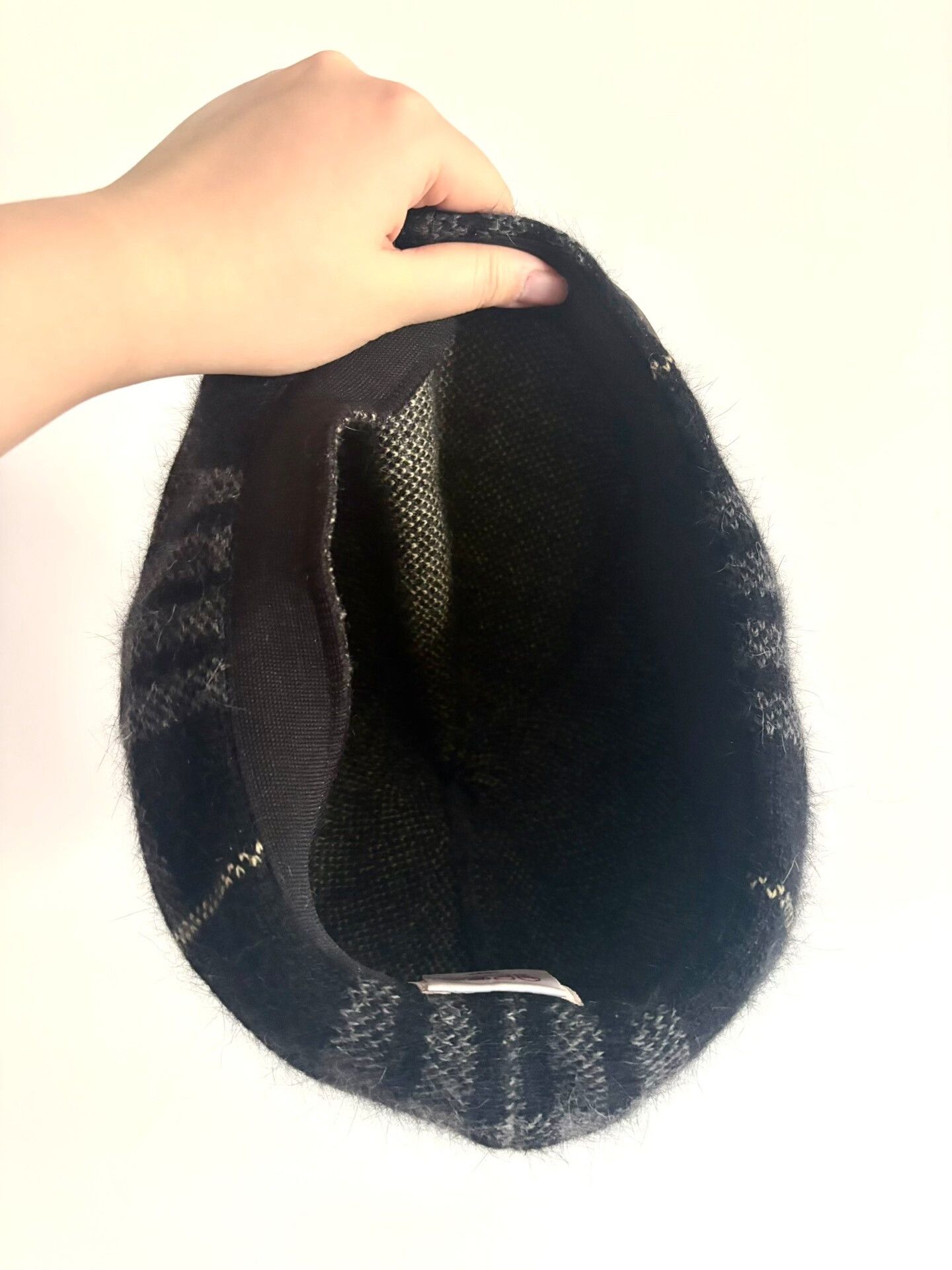 Vivienne Westwood vivienne westwood gray and black beret hat Size ONE SIZE - 9 Thumbnail
