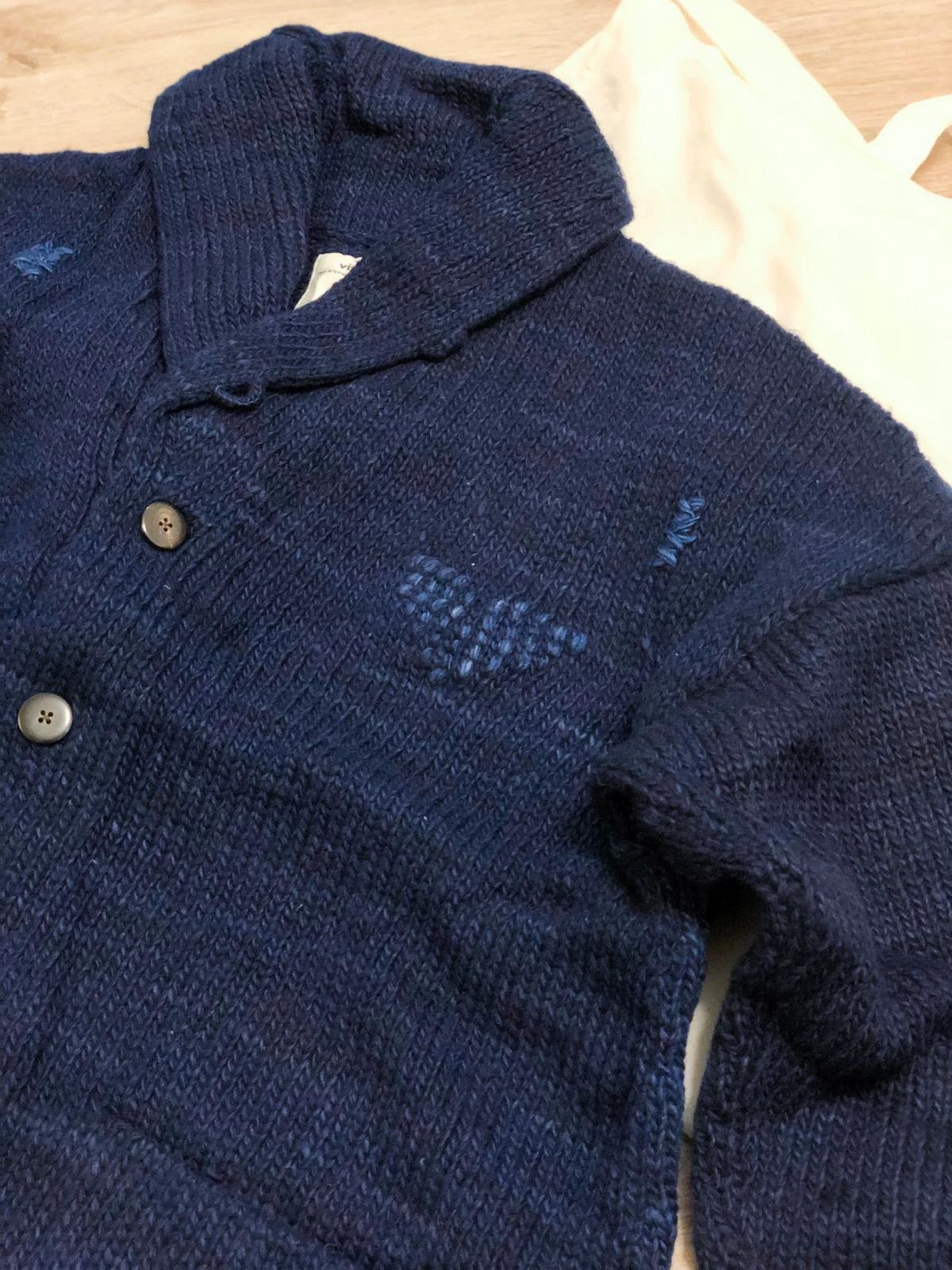 Visvim visvim cowinchan hand knit cardigan navy Size US L / EU 52-54 / 3 - 2 Thumbnail