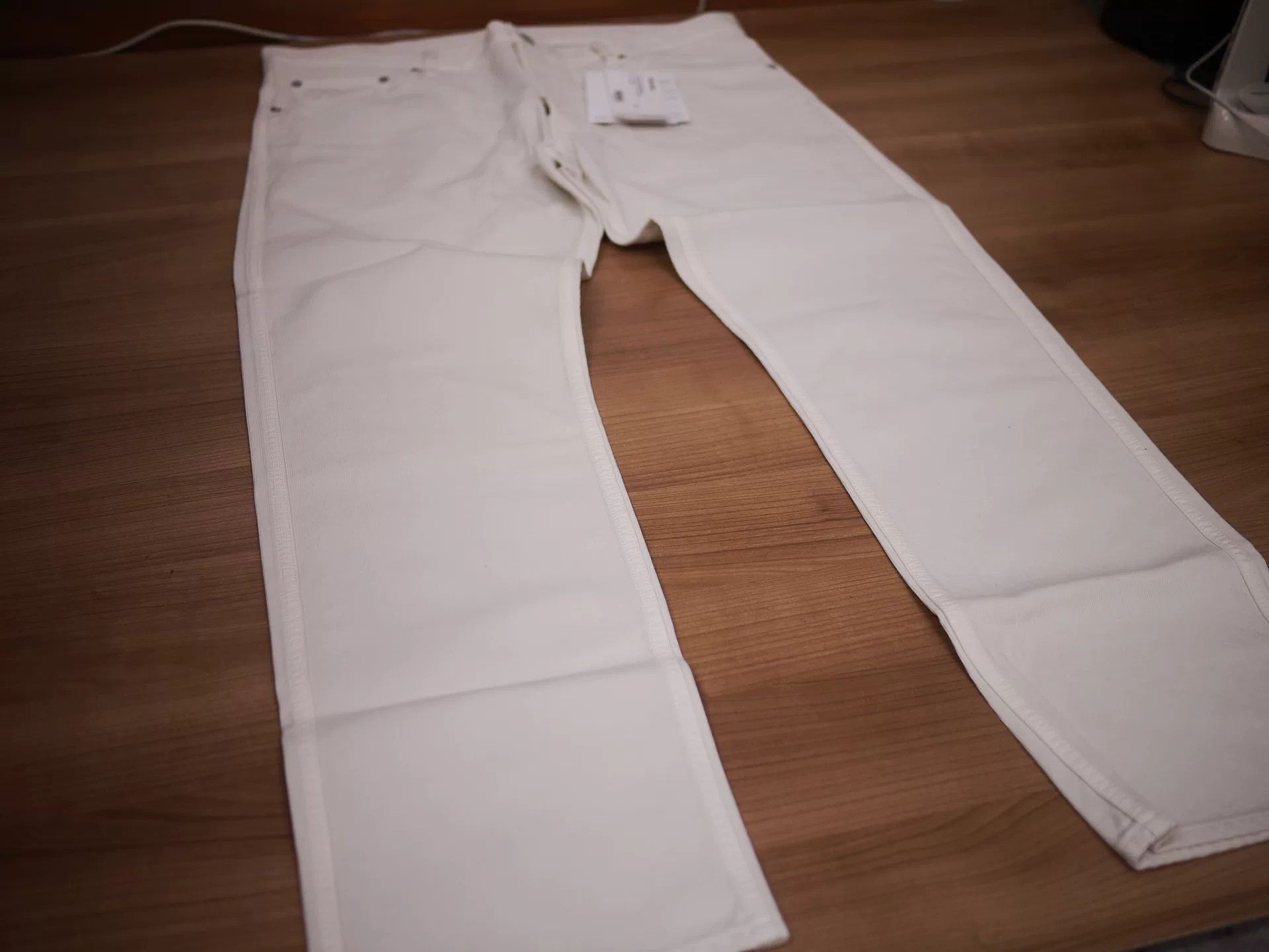 Visvim visvim fluxus 10 white dry pique pants Size US 32 / EU 48 - 2 Thumbnail