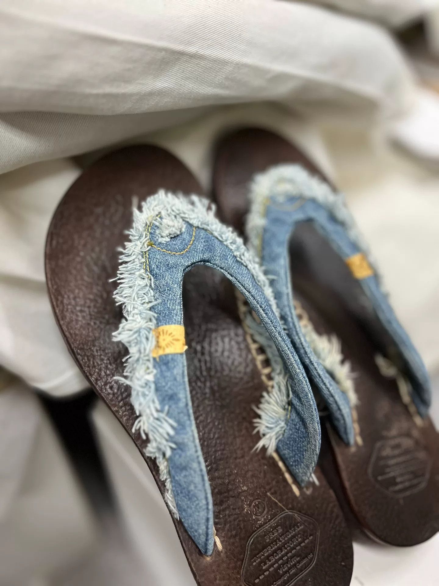 Visvim visvim lama sandal folk flip flops Size US 10 / EU 43 - 4 Thumbnail