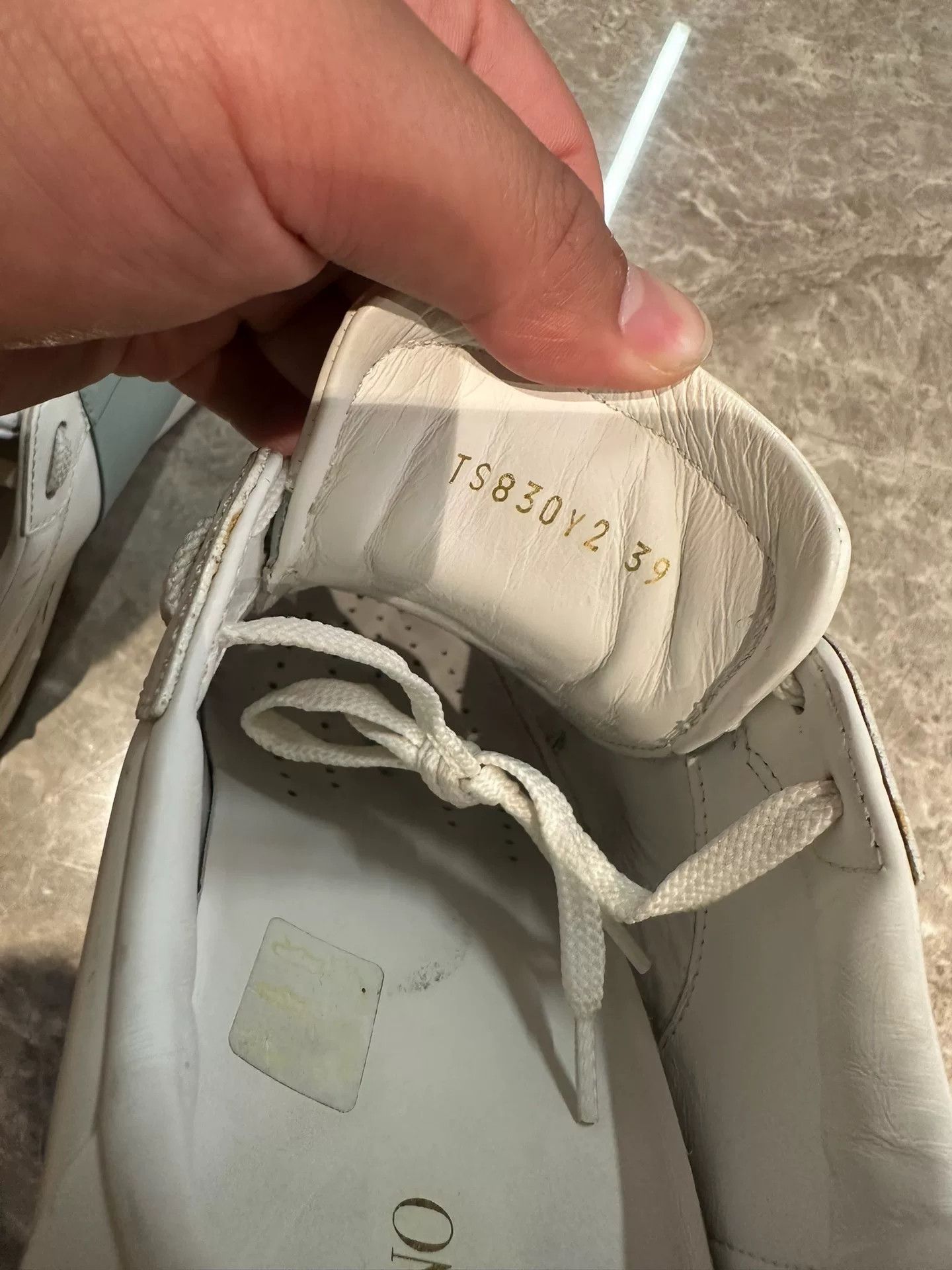 Valentino valentino vltn limited edition sneakers Size US 7 / EU 40 - 6 Thumbnail