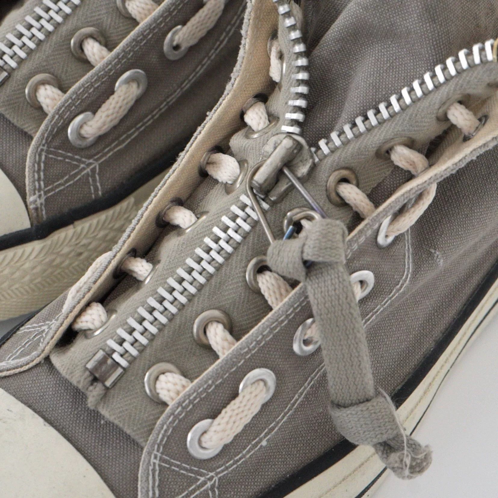 Takahiromiyashita The Soloist. takahiro miyashita canvas high-top shoes Size US 8 / EU 41 - 5 Thumbnail