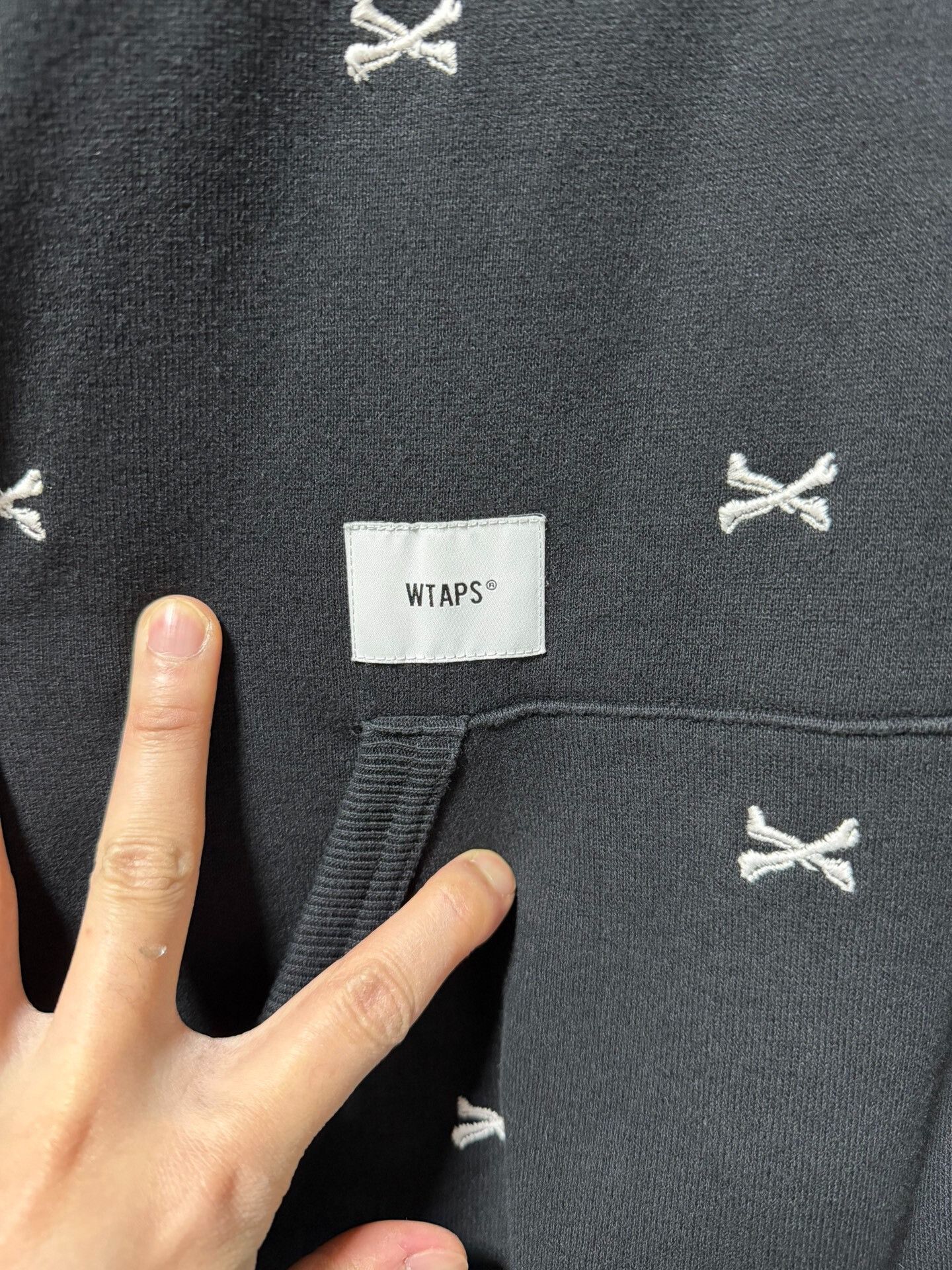 Wtaps WTAPS Bone Logo Black Hoodie Size US M / EU 48-50 / 2 - 2 Thumbnail