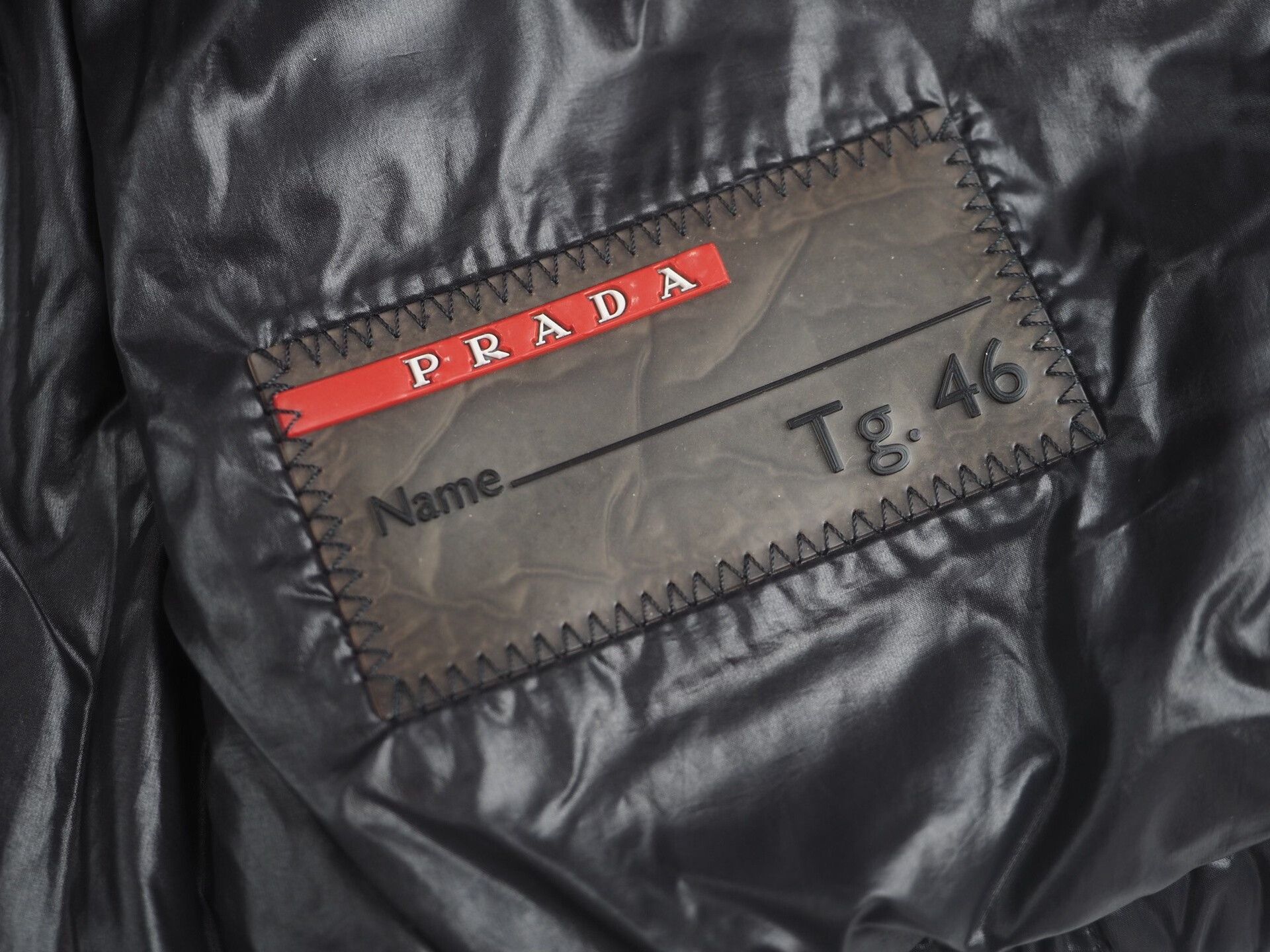 Prada classic prada black down vest Size US M / EU 48-50 / 2 - 6 Thumbnail