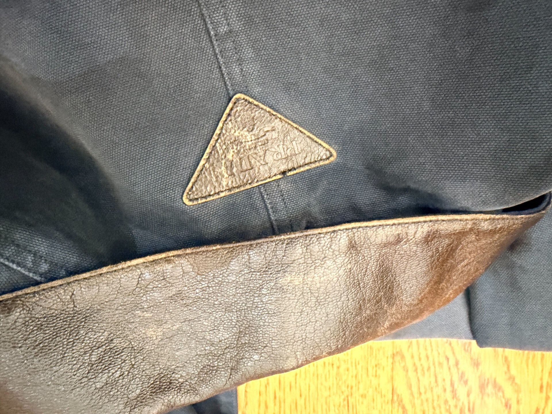 Prada prada vintage work jacket with leather collar Size US XS / EU 42 / 0 - 5 Thumbnail