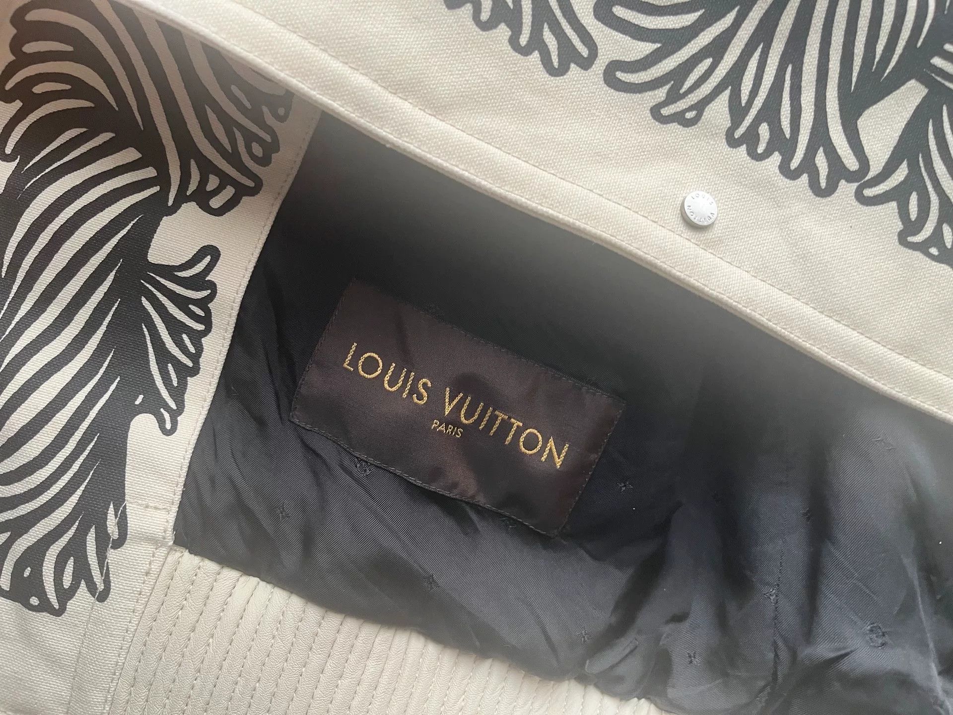 Louis Vuitton louis vuitton nemeth collaboration jacket Size US L / EU 52-54 / 3 - 3 Thumbnail