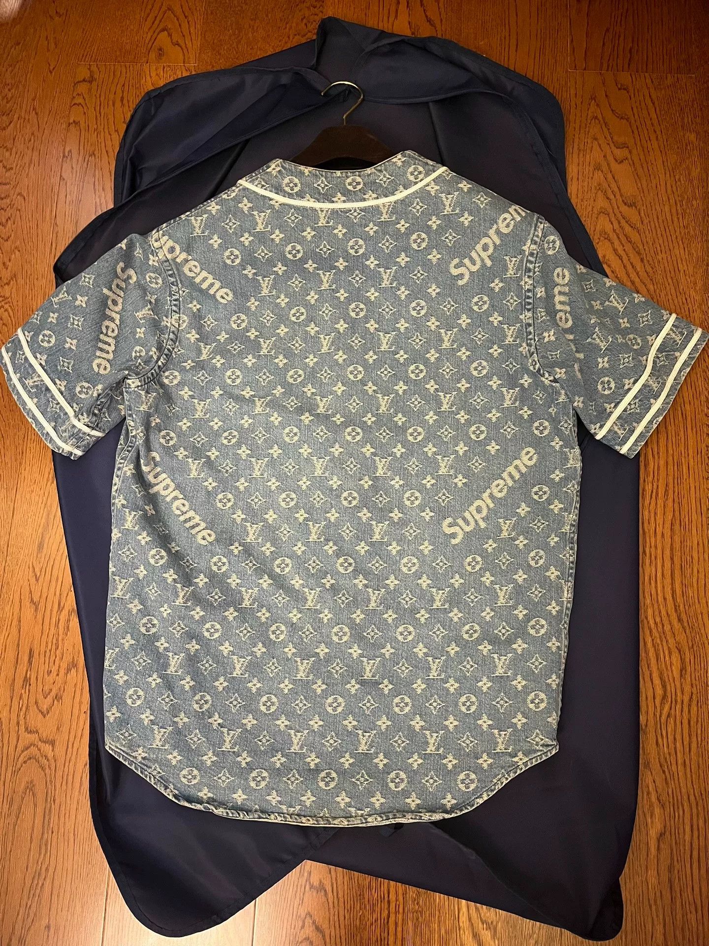 Louis Vuitton supreme blue baseball shirt size S Size US S / EU 44-46 / 1 - 2 Thumbnail