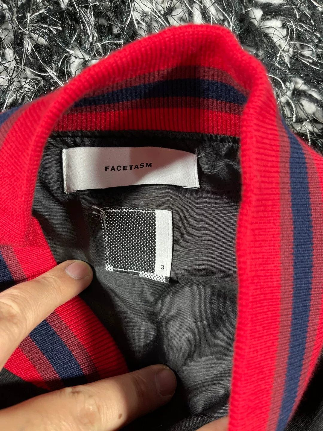 Facetasm facetam black jacket with red accents Size US L / EU 52-54 / 3 - 7 Thumbnail