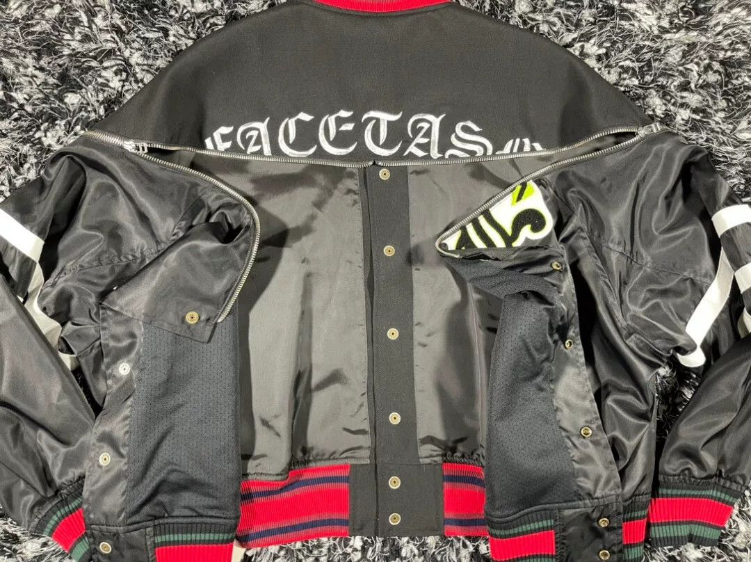 Facetasm facetam black jacket with red accents Size US L / EU 52-54 / 3 - 5 Thumbnail