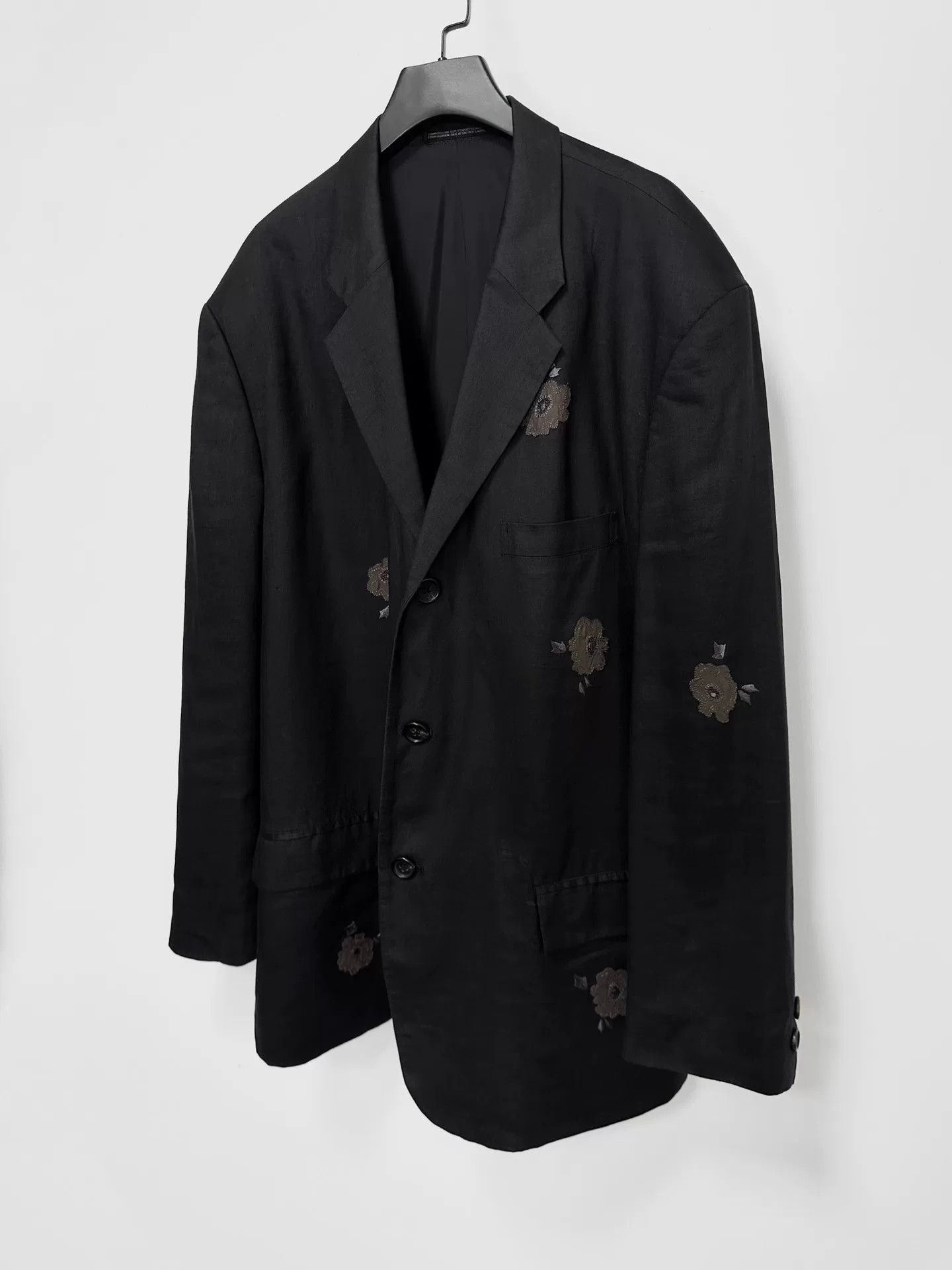 Yohji Yamamoto black linen jacket with floral embroidery Size US M / EU 48-50 / 2 - 2 Thumbnail