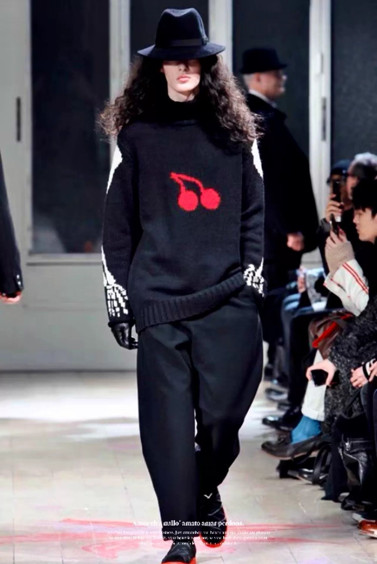Yohji Yamamoto yohji yamamoto cherry motif turtleneck sweater Size US L / EU 52-54 / 3 - 9 Thumbnail