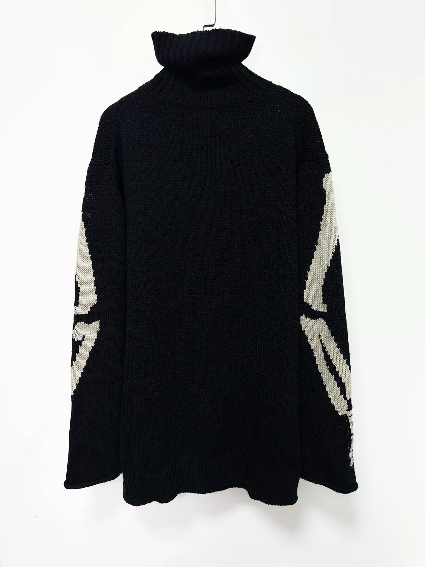 Yohji Yamamoto yohji yamamoto cherry motif turtleneck sweater Size US L / EU 52-54 / 3 - 2 Thumbnail