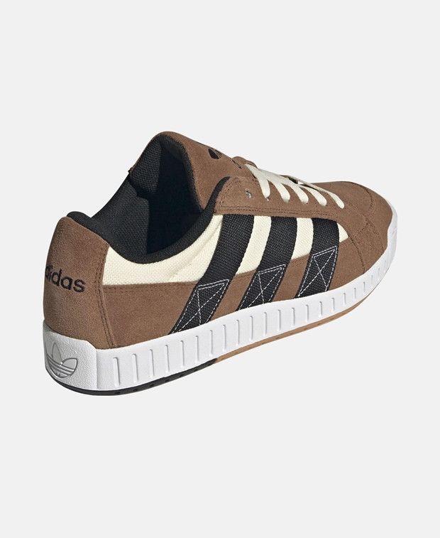 Adidas Sneakers Size US 8.5 / EU 41-42 - 2 Thumbnail