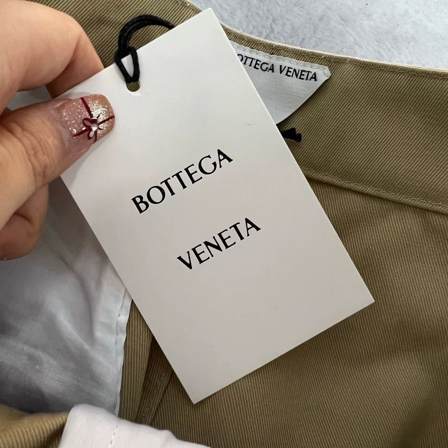 Bottega Veneta Bottega Veneta Khaki Straight-Leg Shorts 46 Size US 36 / EU 52 - 4 Thumbnail