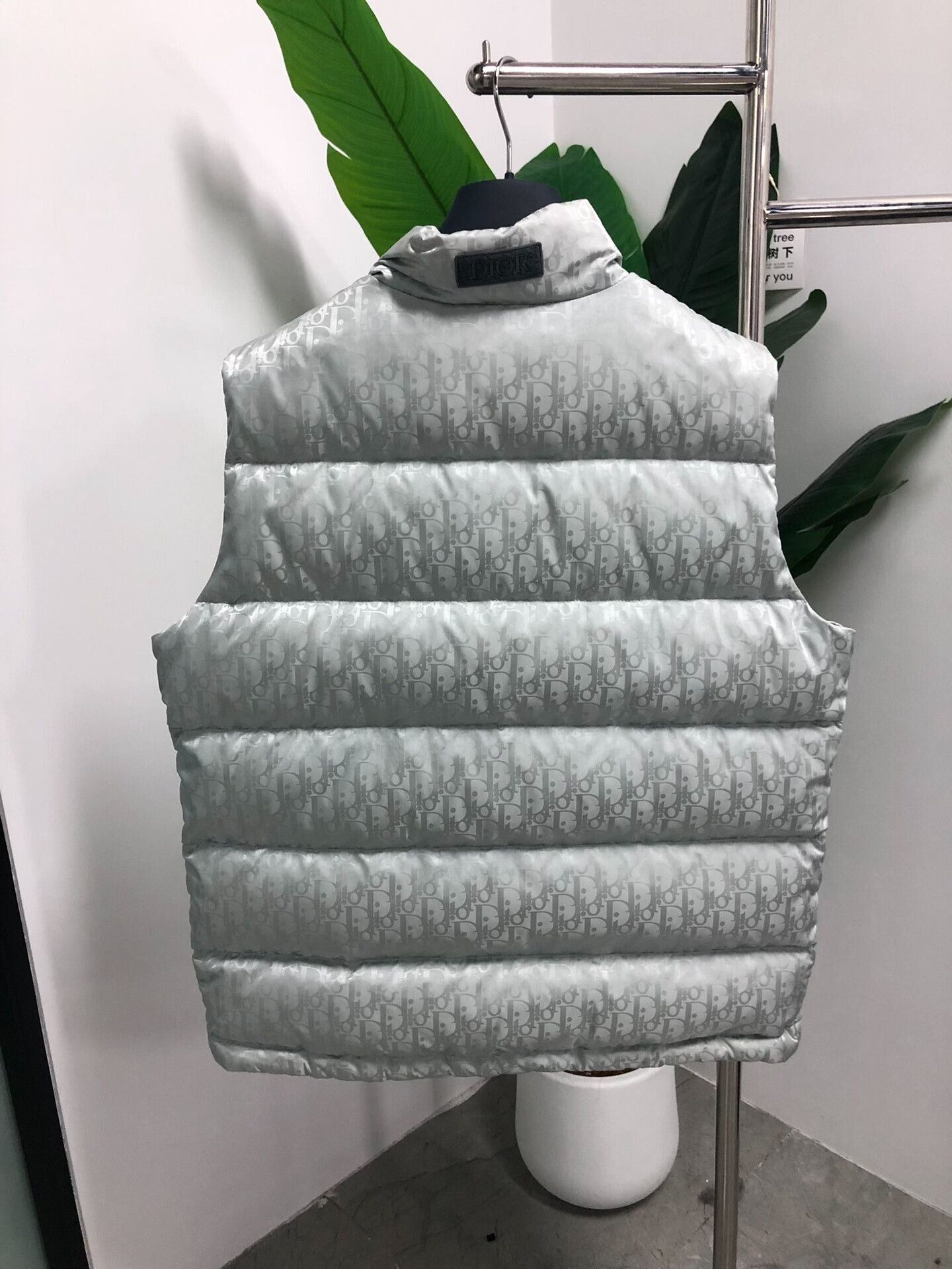 Moncler Moncler logo puffer vest for men Size US L / EU 52-54 / 3 - 2 Thumbnail