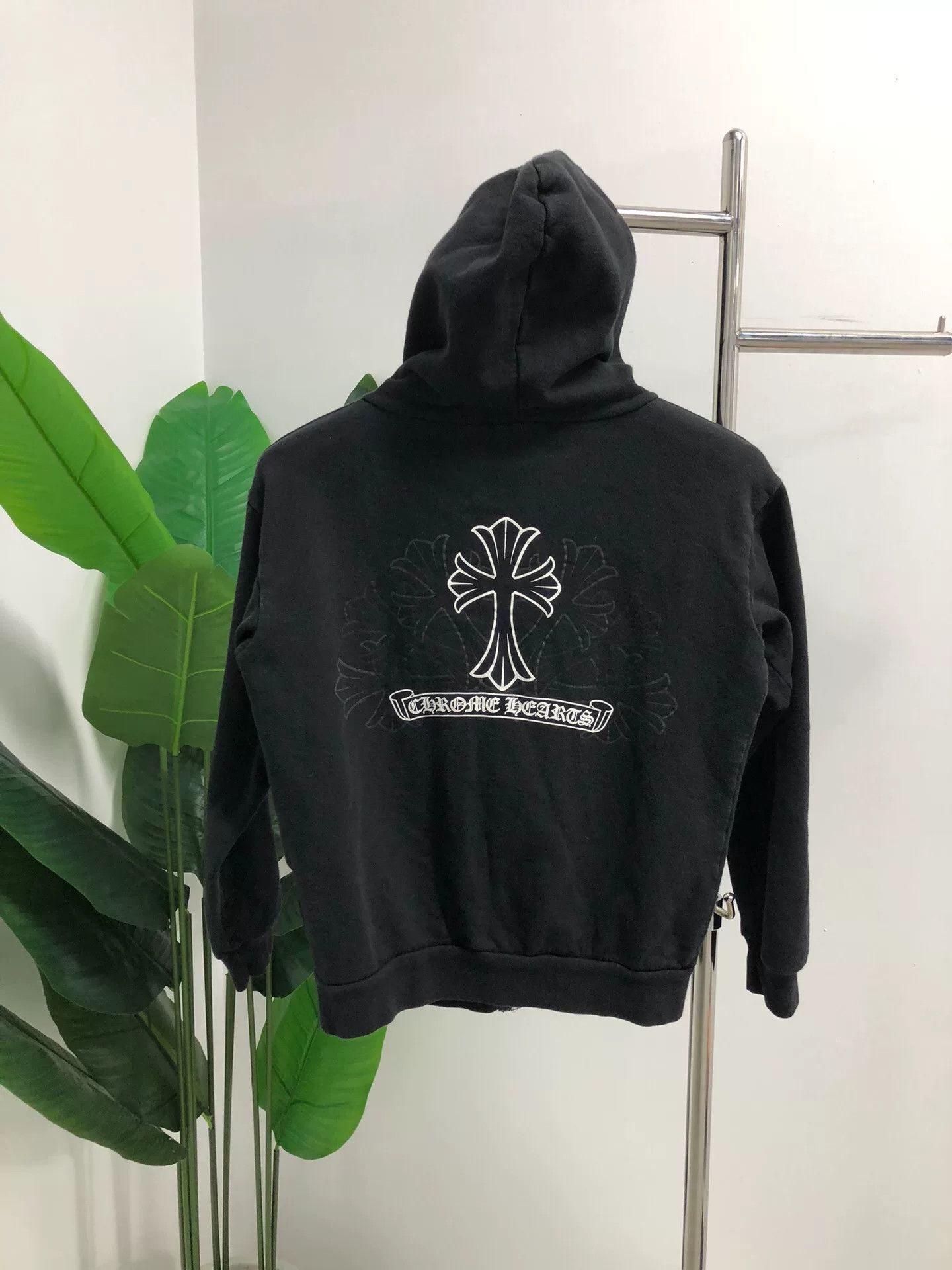 Chrome Hearts chrome hearts black hooded zip front jacket Size US S / EU 44-46 / 1 - 2 Thumbnail