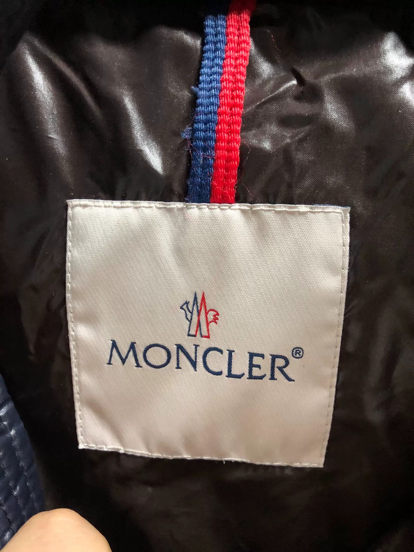 Moncler moncler maya detachable hood puffer jacket Size US L / EU 52-54 / 3 - 5 Thumbnail