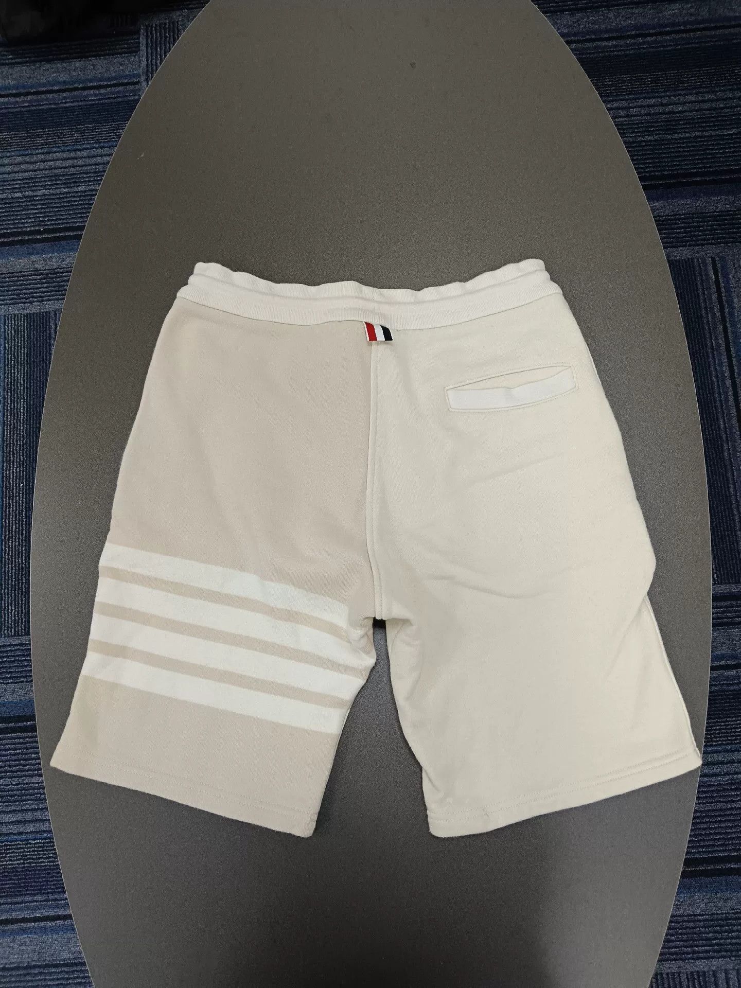 Thom Browne thom browne classic striped casual shorts Size US 28 / EU 44 - 2 Thumbnail