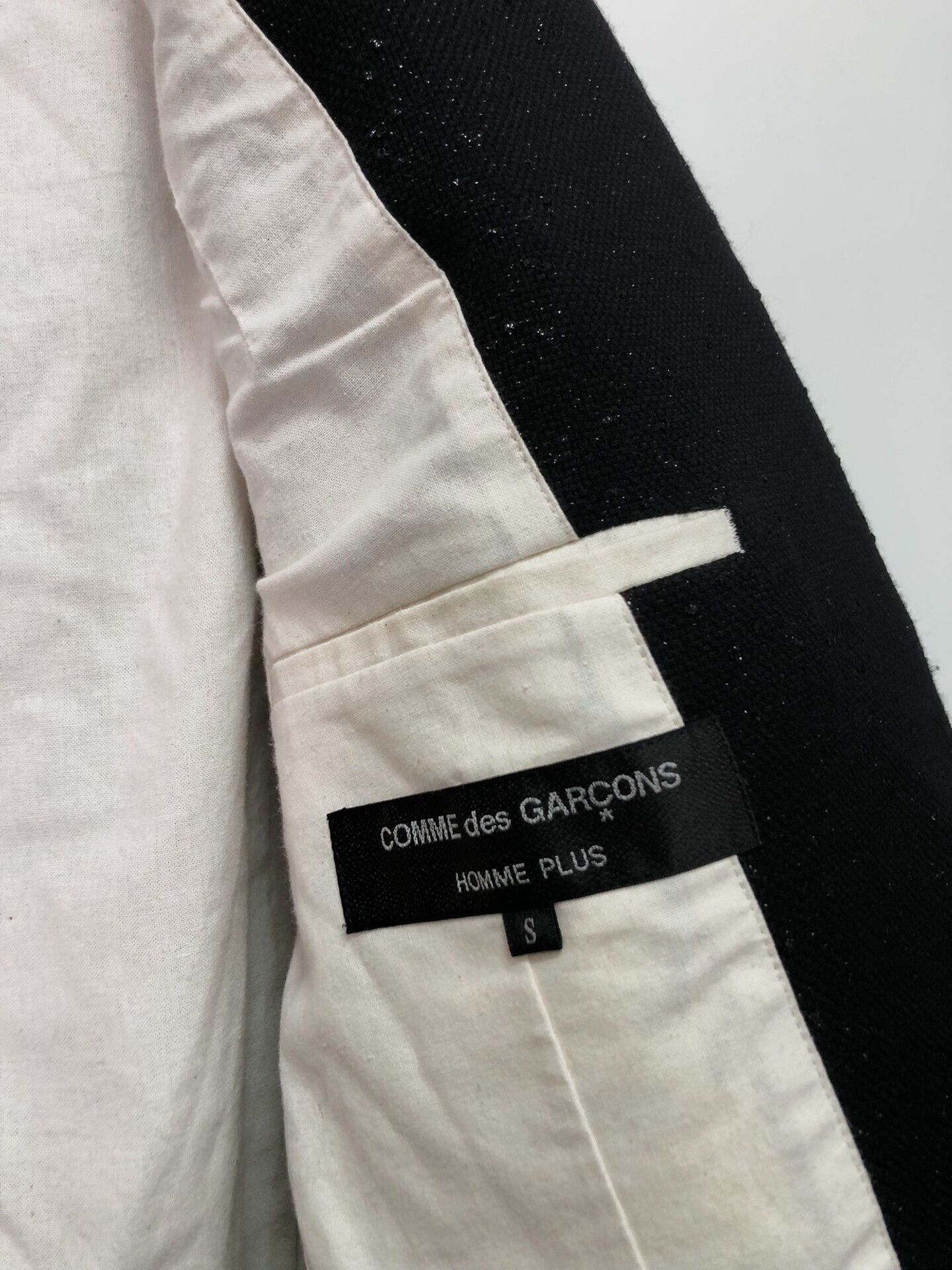 Comme des Garcons comme des garcons 17aw asymmetric coat Size US S / EU 44-46 / 1 - 7 Thumbnail