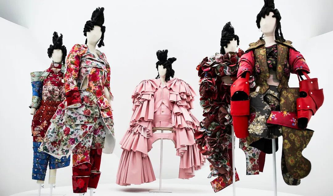 Rei Kawakubo comme des garçons floral padded jacket Size XS / US 0-2 / IT 36-38 - 9 Thumbnail