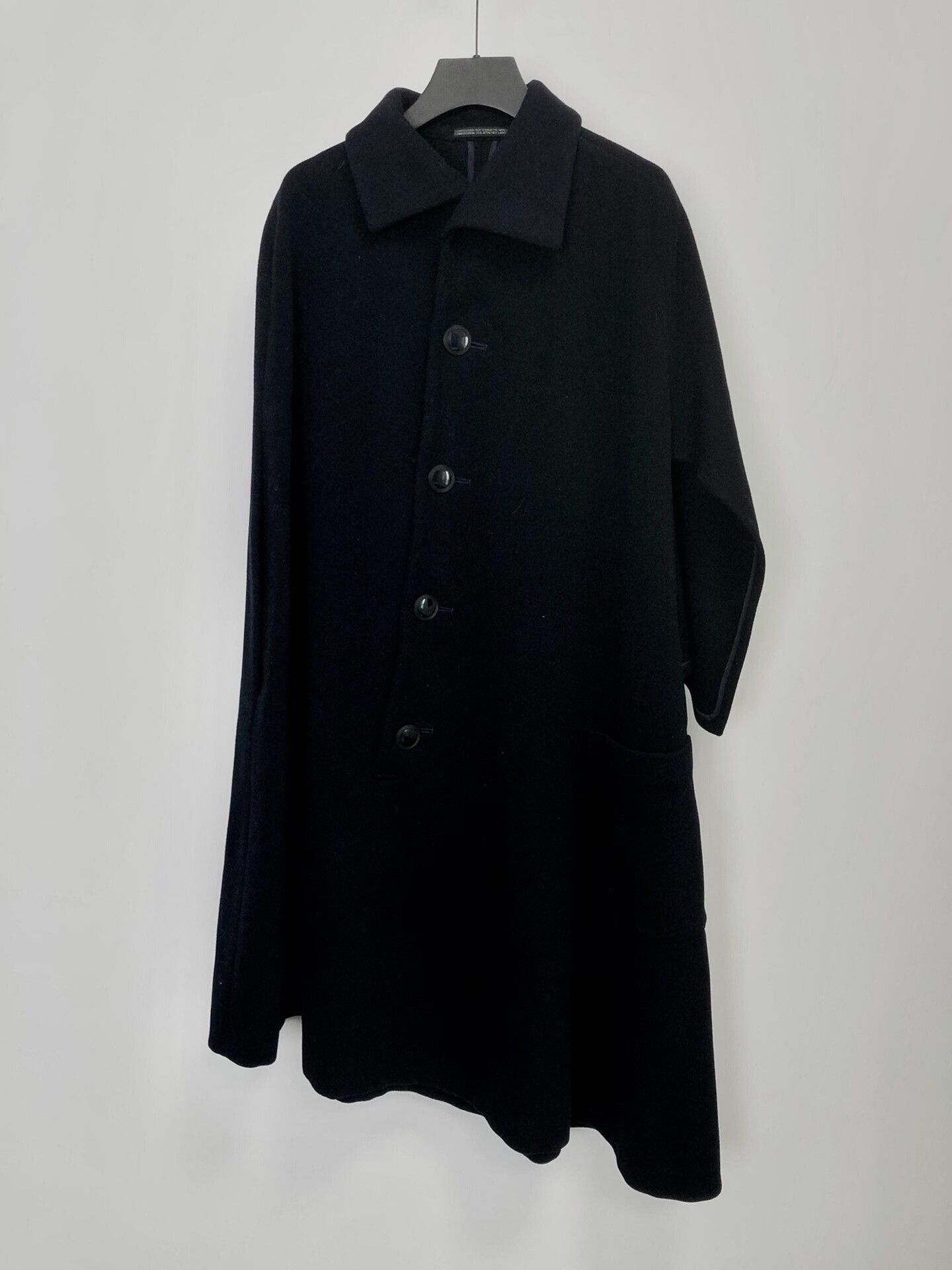 Yohji Yamamoto yohji yamamoto asymmetrical coat in black Size US M / EU 48-50 / 2 - 2 Thumbnail