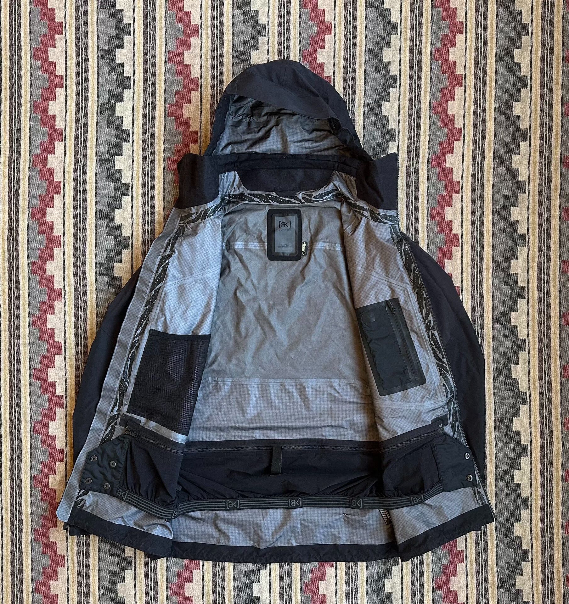 Burton burton ak 3l freebird gortex pro jacket Size US S / EU 44-46 / 1 - 3 Thumbnail