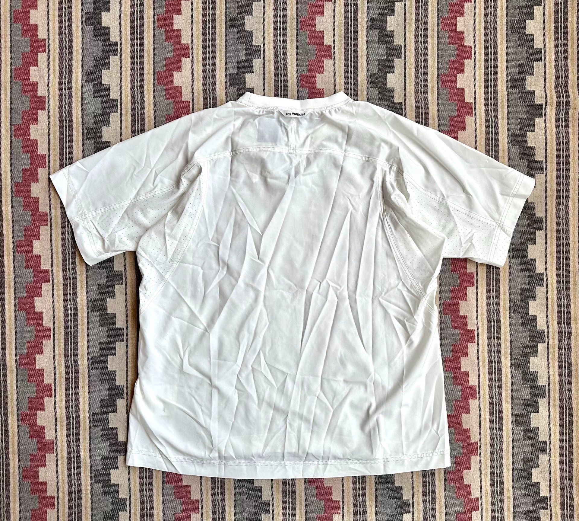 And Wander outdoor breathable short sleeve pullover t-shirt Size US XL / EU 56 / 4 - 2 Thumbnail