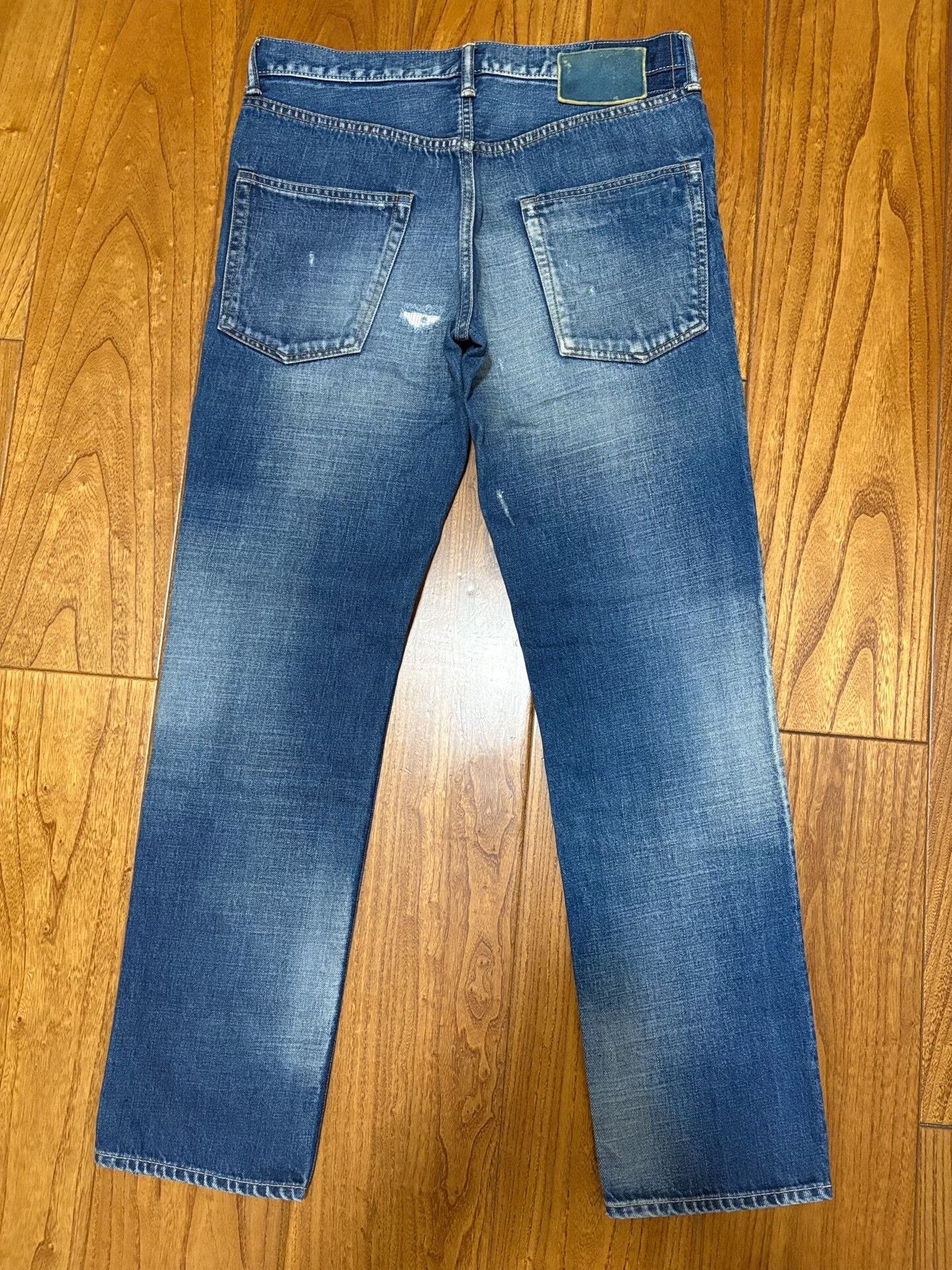 Visvim visvim distressed wash denim jeans Size US 32 / EU 48 - 2 Thumbnail