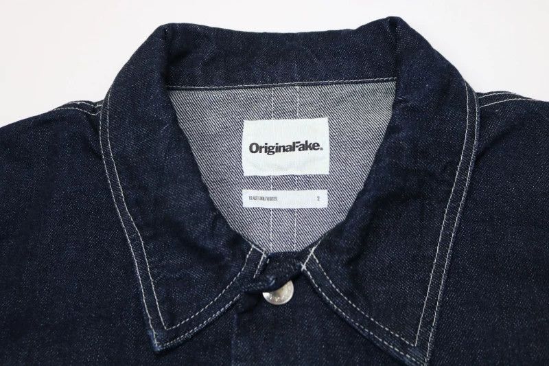 Kaws kaws graffiti denim jacket size m Size US M / EU 48-50 / 2 - 7 Thumbnail