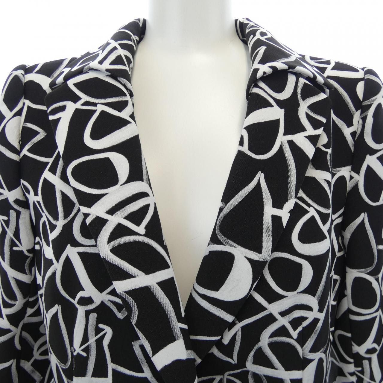 Other Other Maggy Jacket Others Outerwear DUTY FREE for USA Size ONE SIZE - 5 Thumbnail